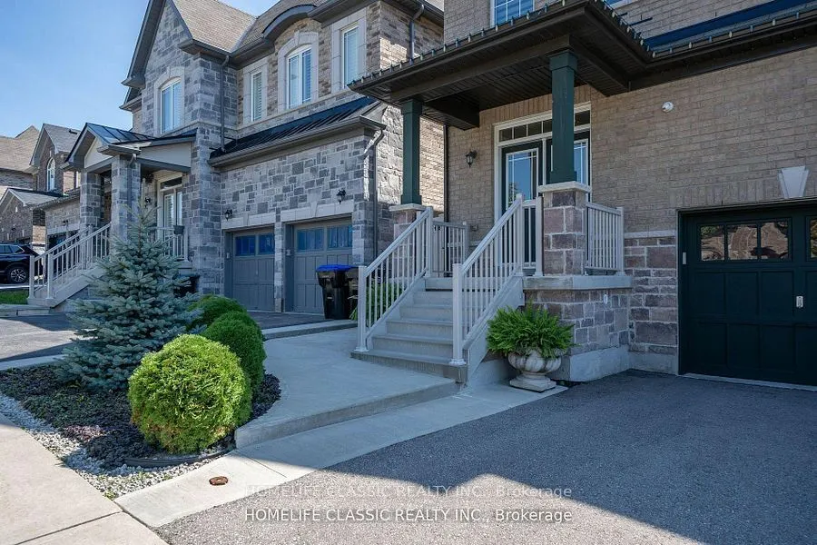 105 McKenzie Way