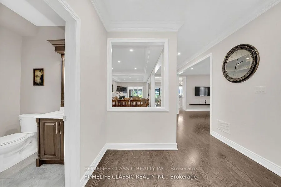 105 McKenzie Way