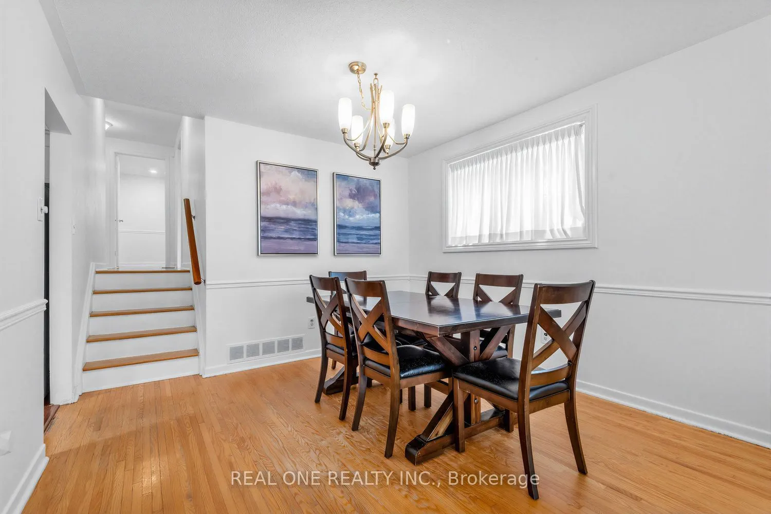 10 Devins Drive