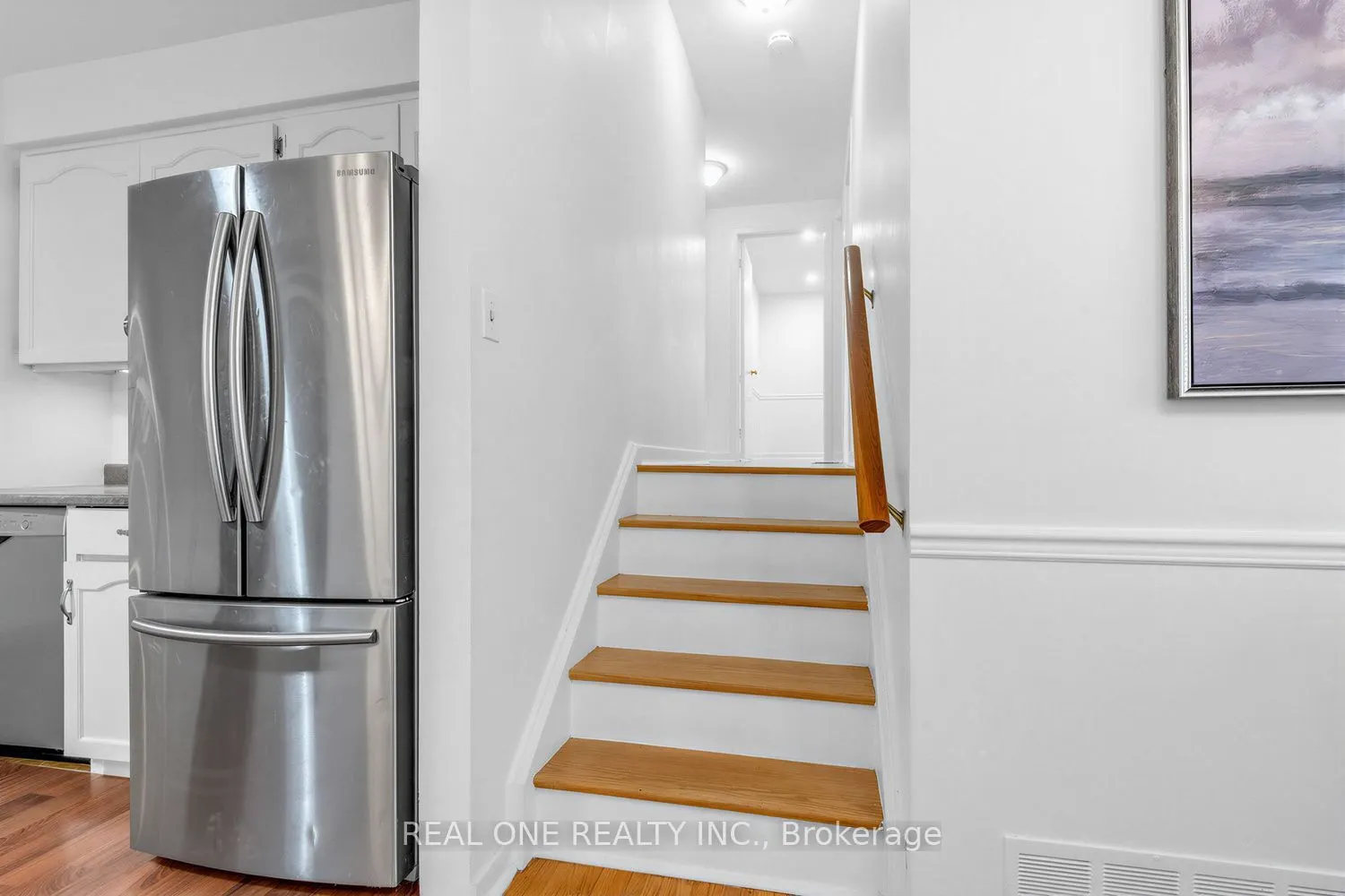 10 Devins Drive