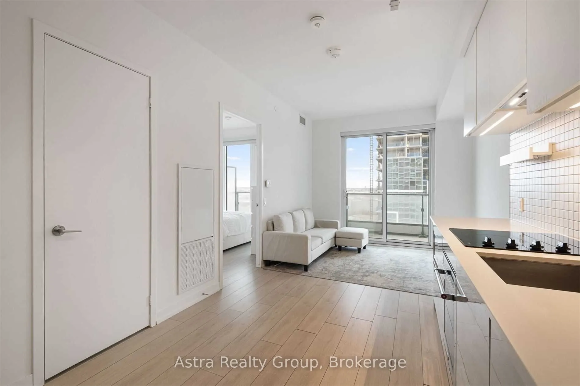 950 Portage Parkway #1703