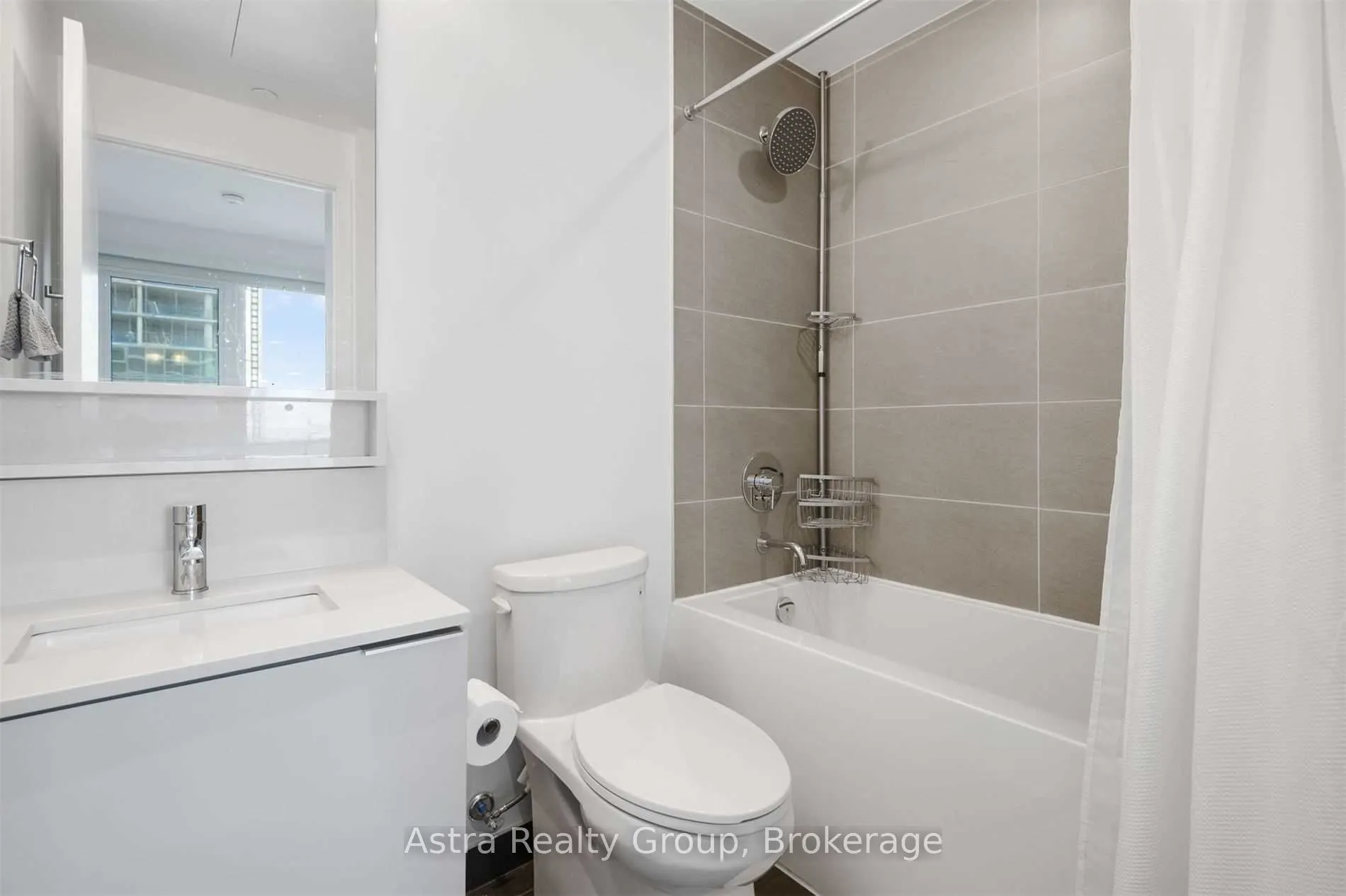 950 Portage Parkway #1703