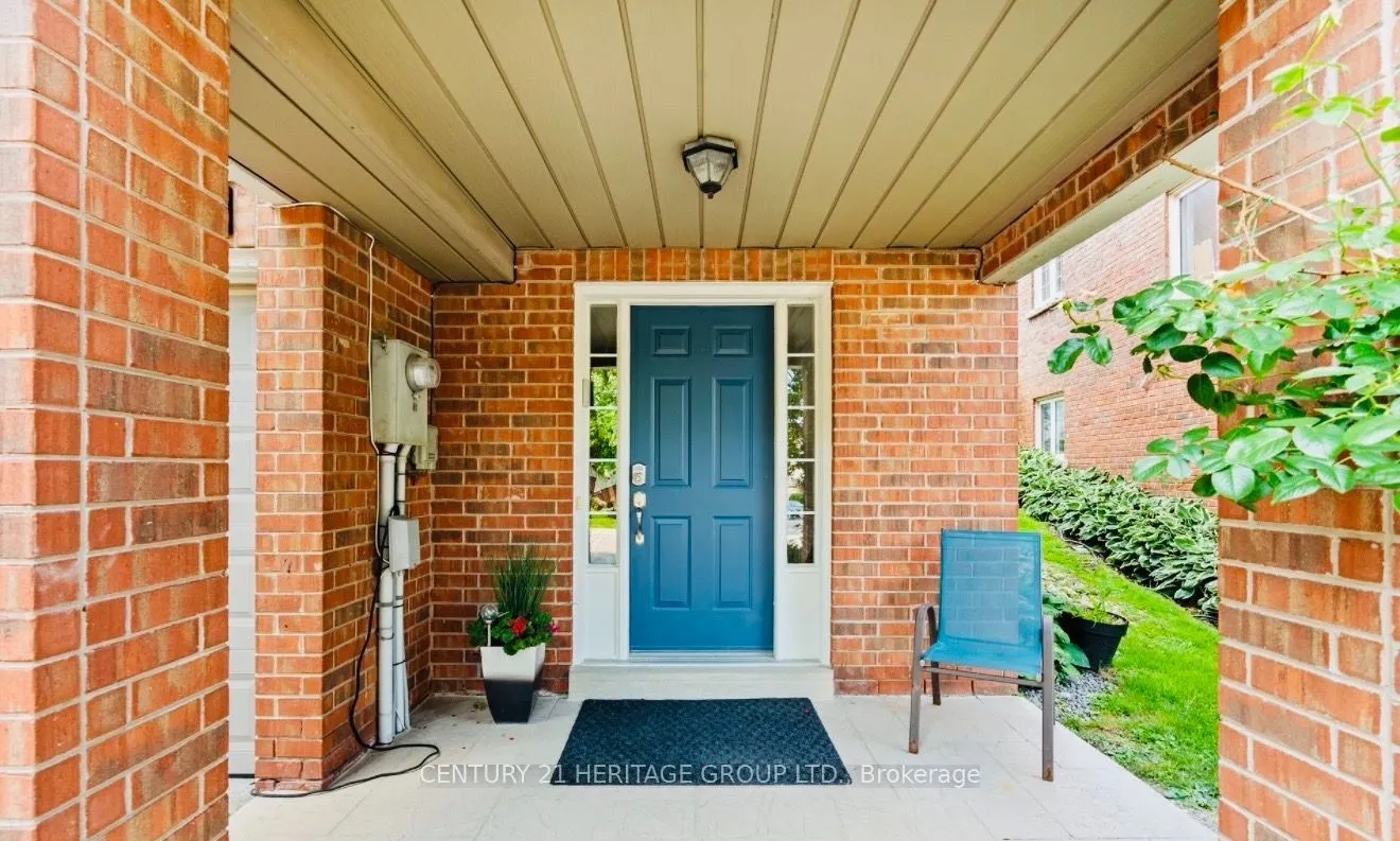 255 Shaftsbury Avenue #63