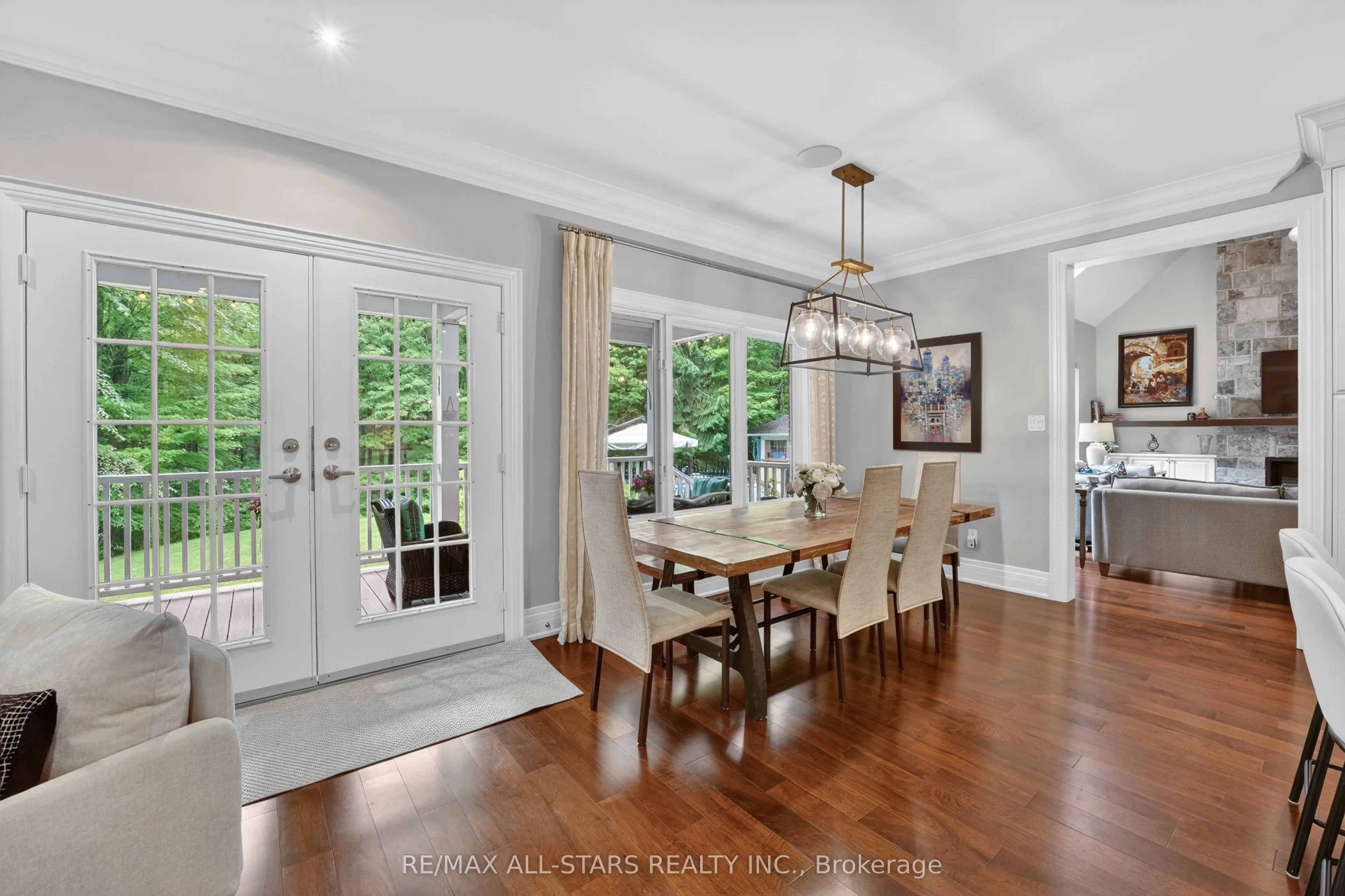 3 Bridgewater Drive