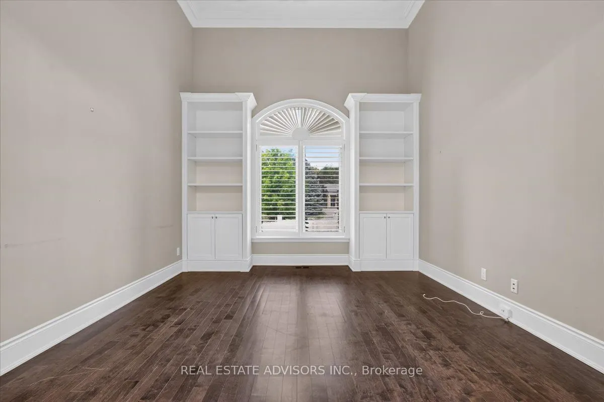43 Grayfield Drive