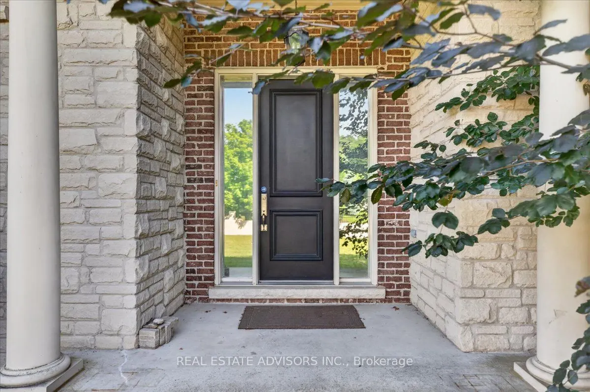 43 Grayfield Drive