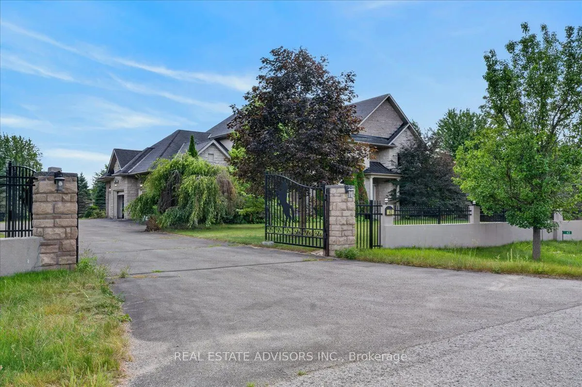 43 Grayfield Drive