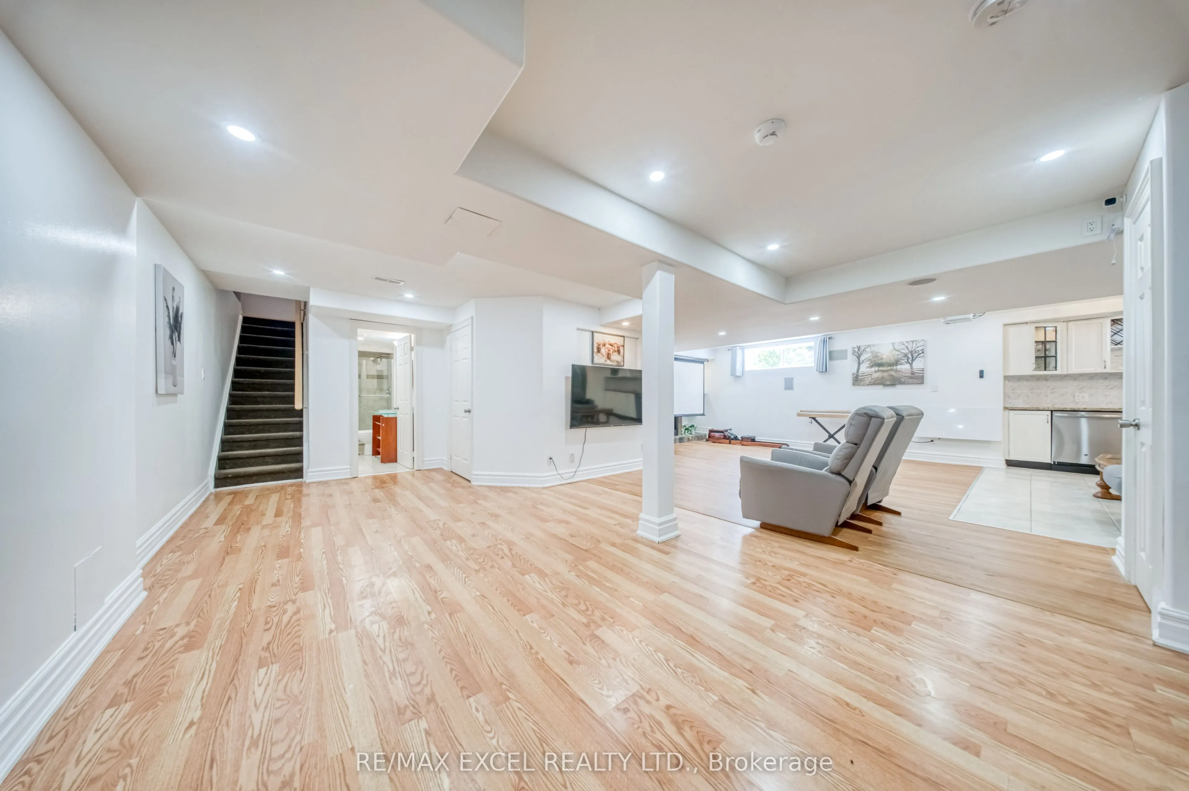 352 Crofters Road