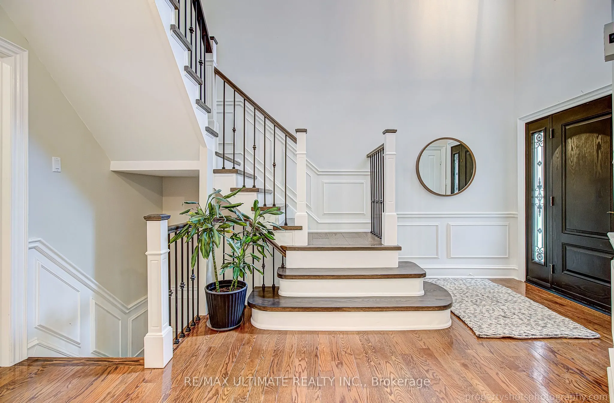 351 Fairway Gardens