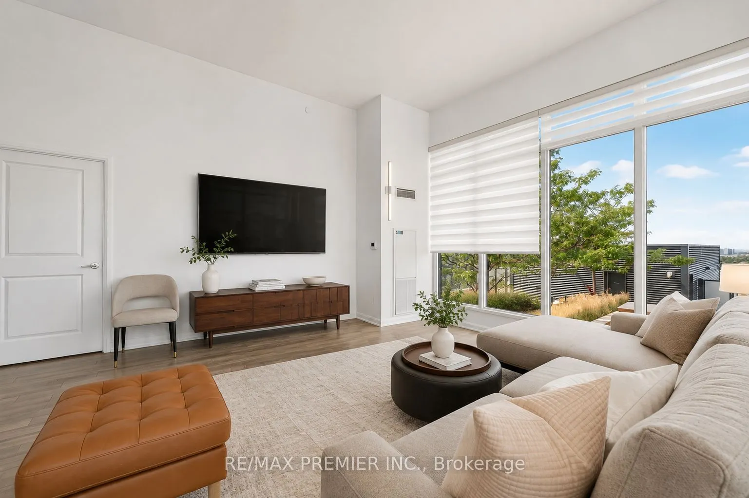 99 Eagle Rock Way ##1012