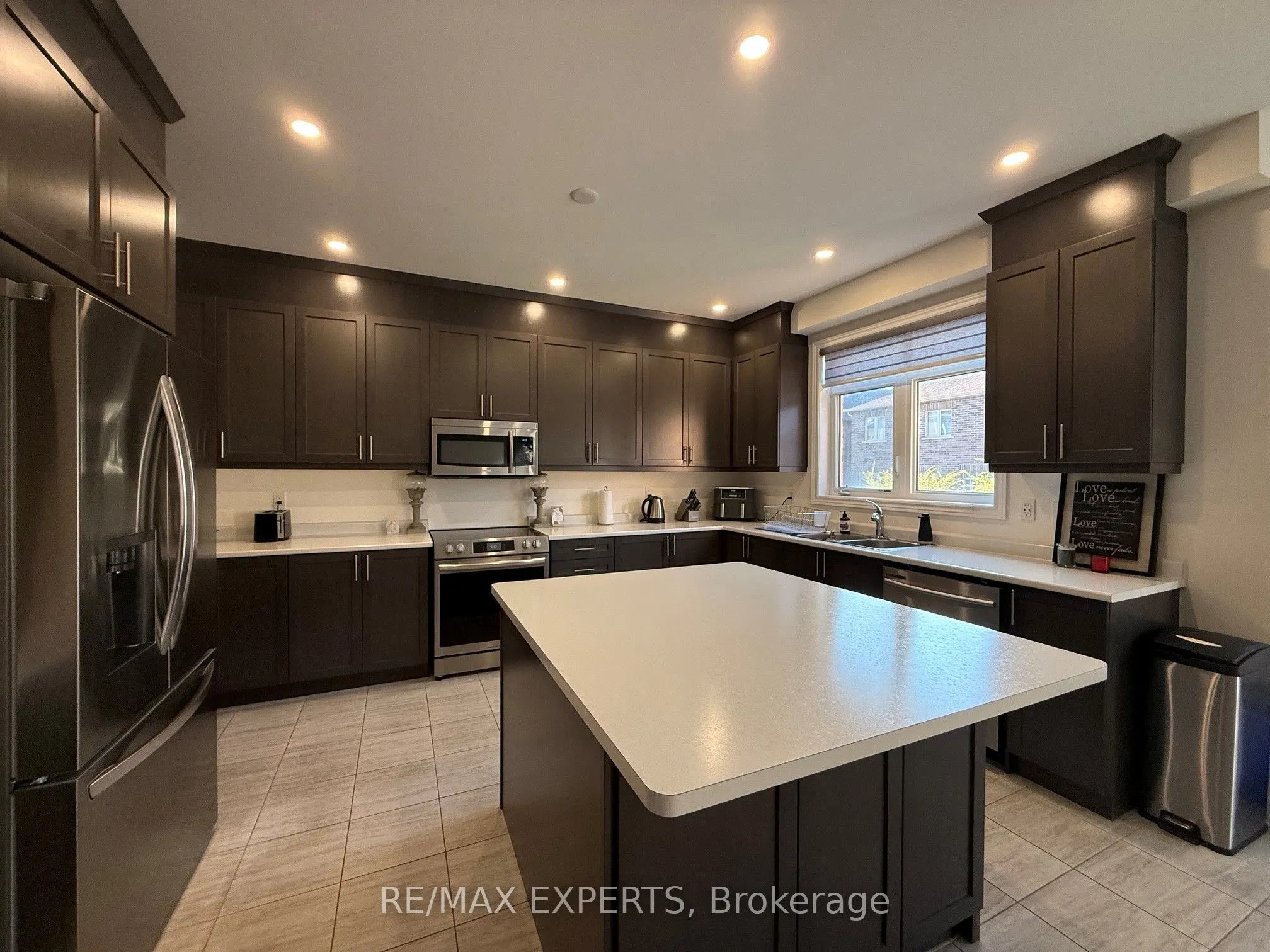 1454 Tomkins Road
