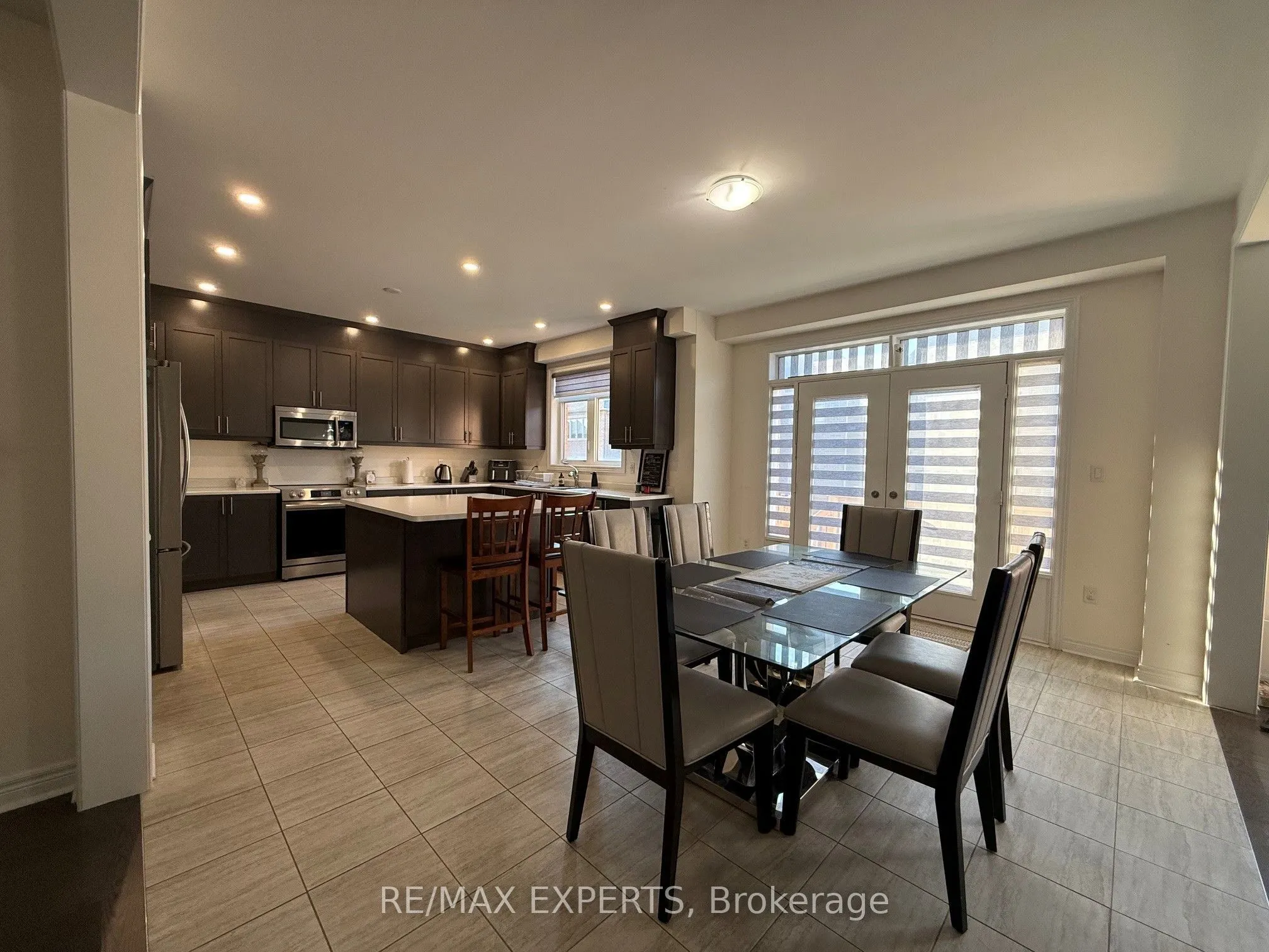 1454 Tomkins Road