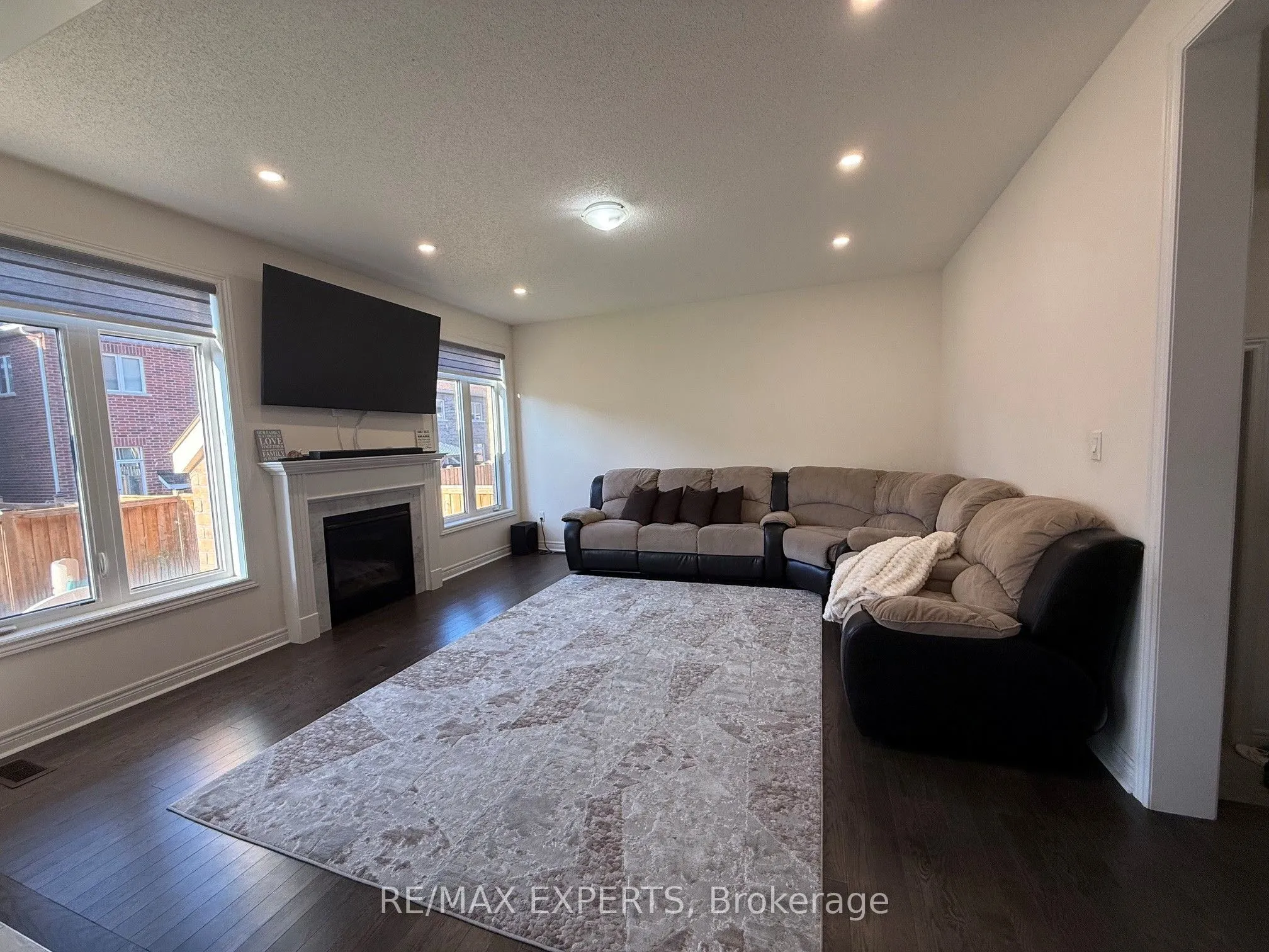 1454 Tomkins Road