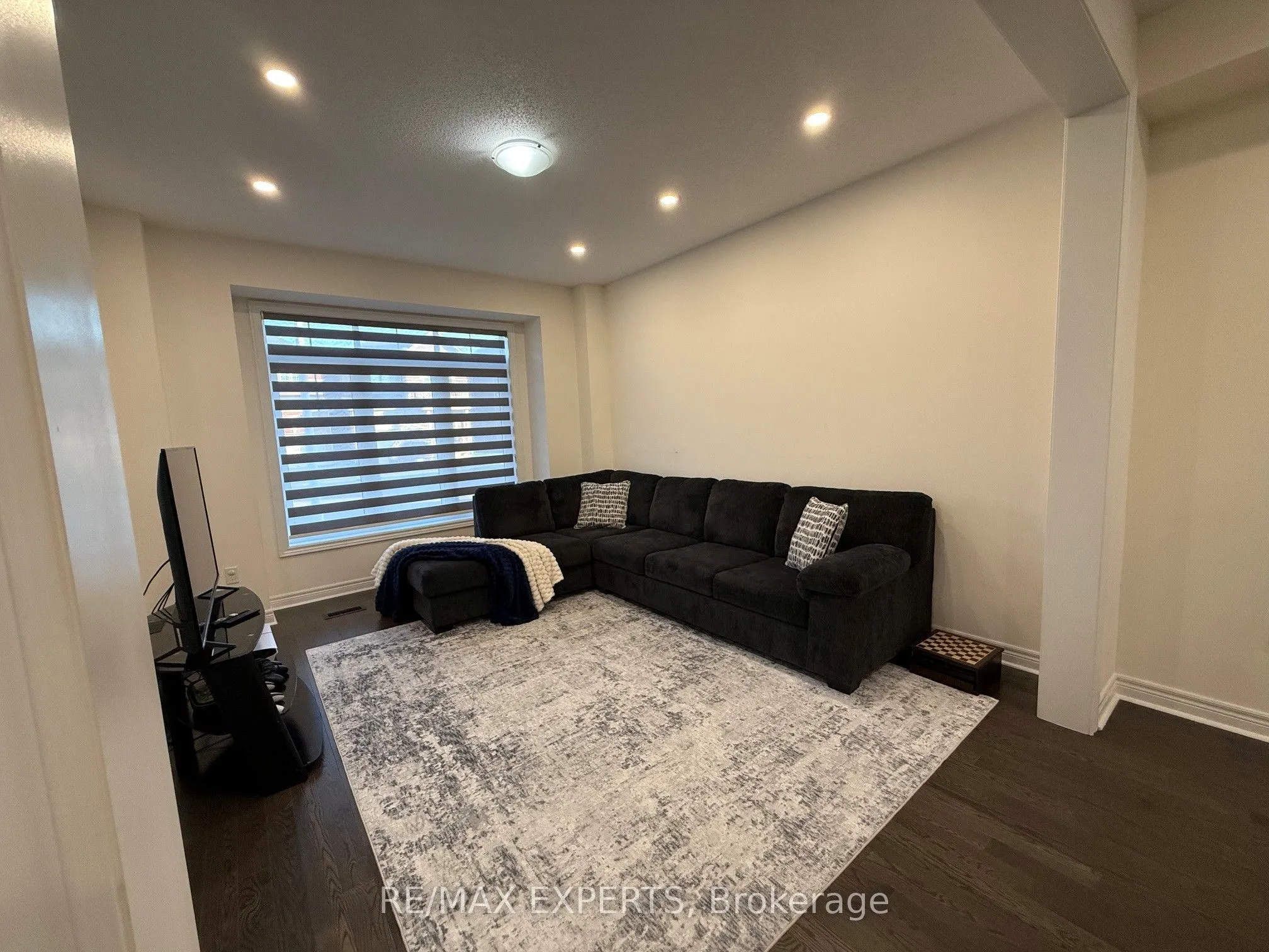 1454 Tomkins Road