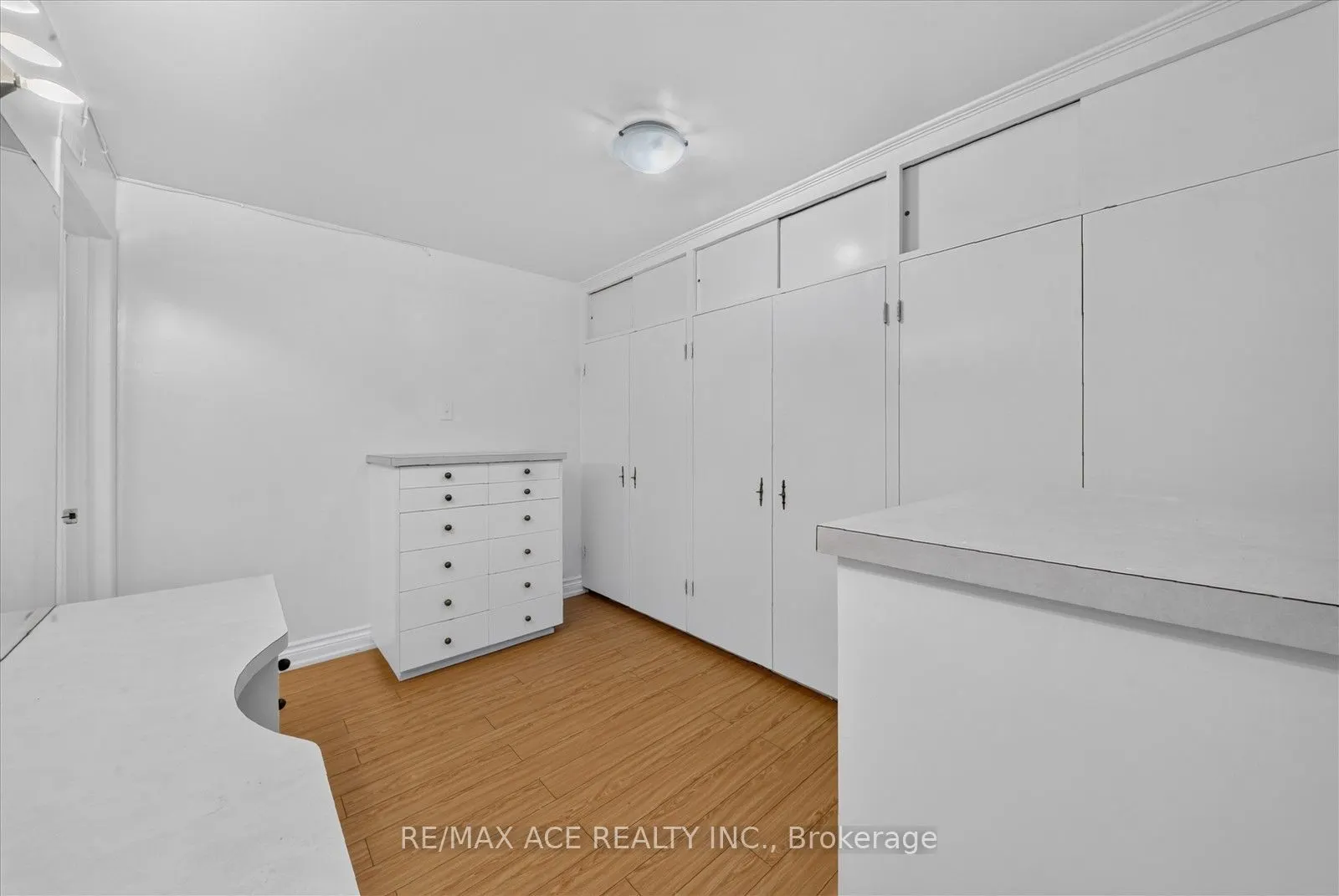 65 Cricklewood Crescent #47