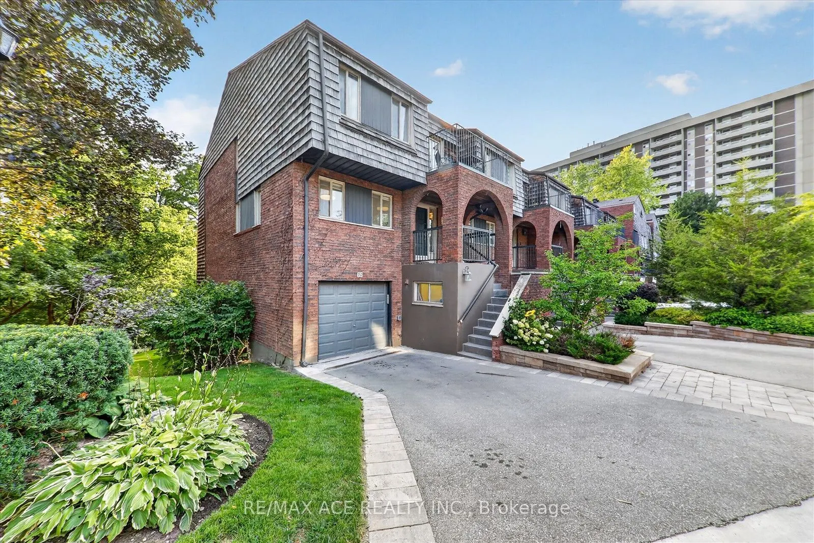 65 Cricklewood Crescent #47