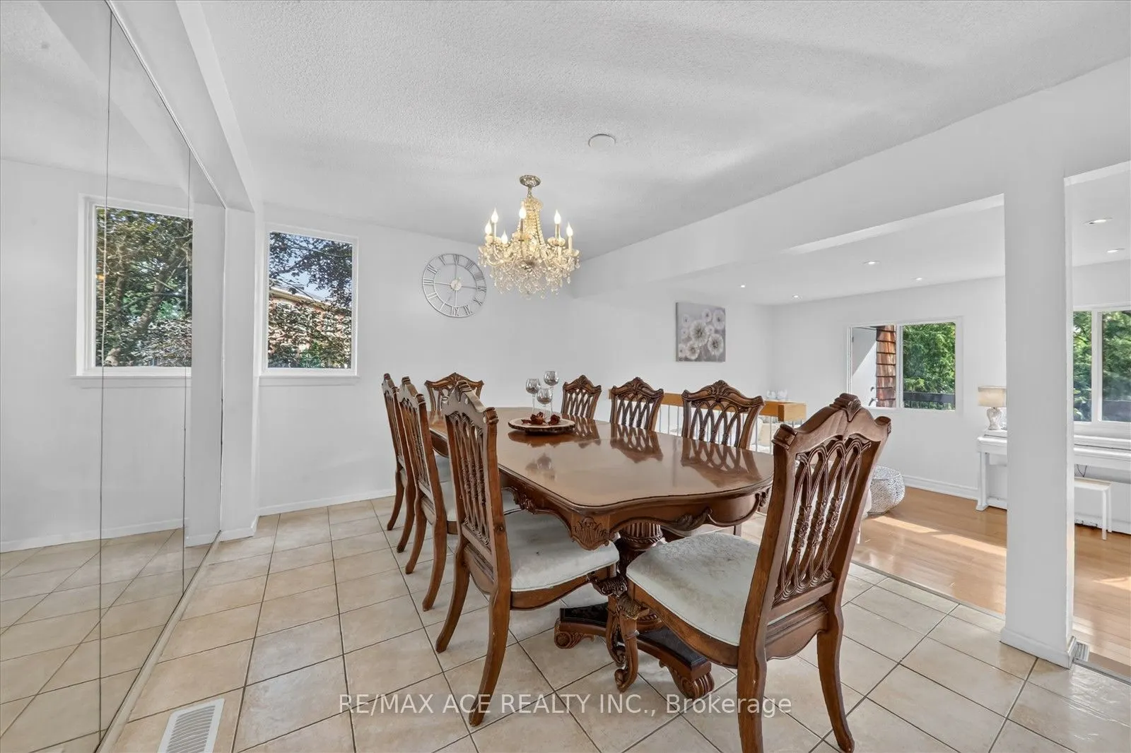 65 Cricklewood Crescent #47