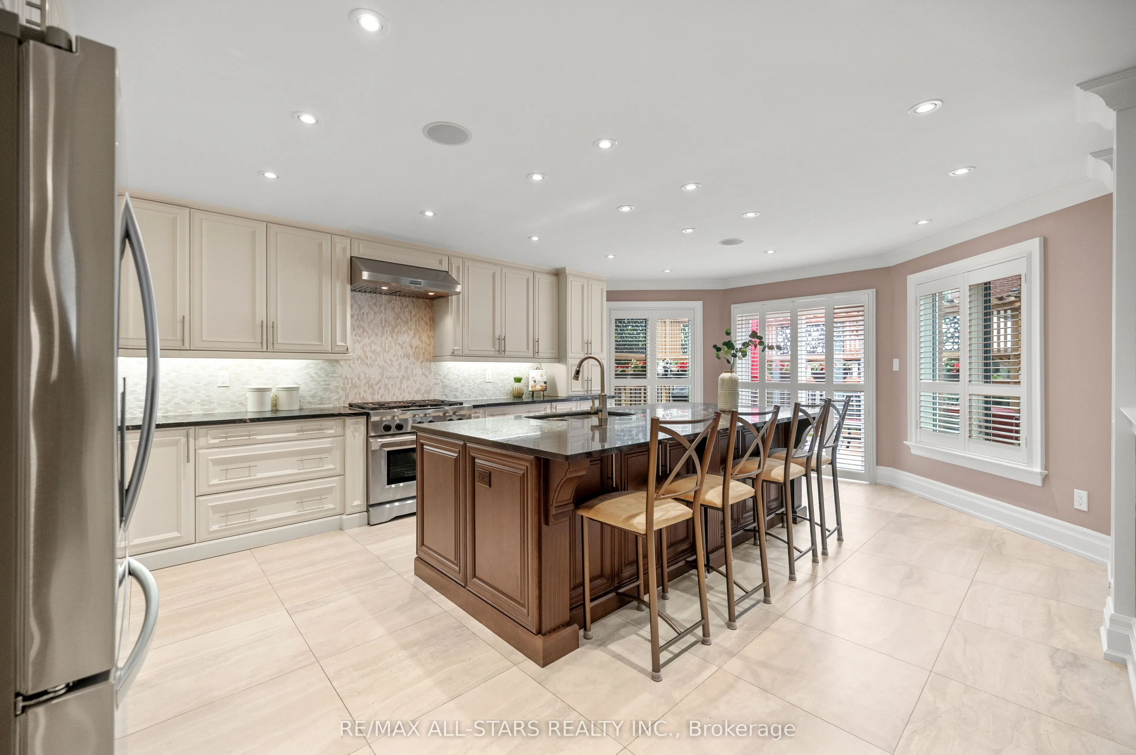 139 Rhodes Circle