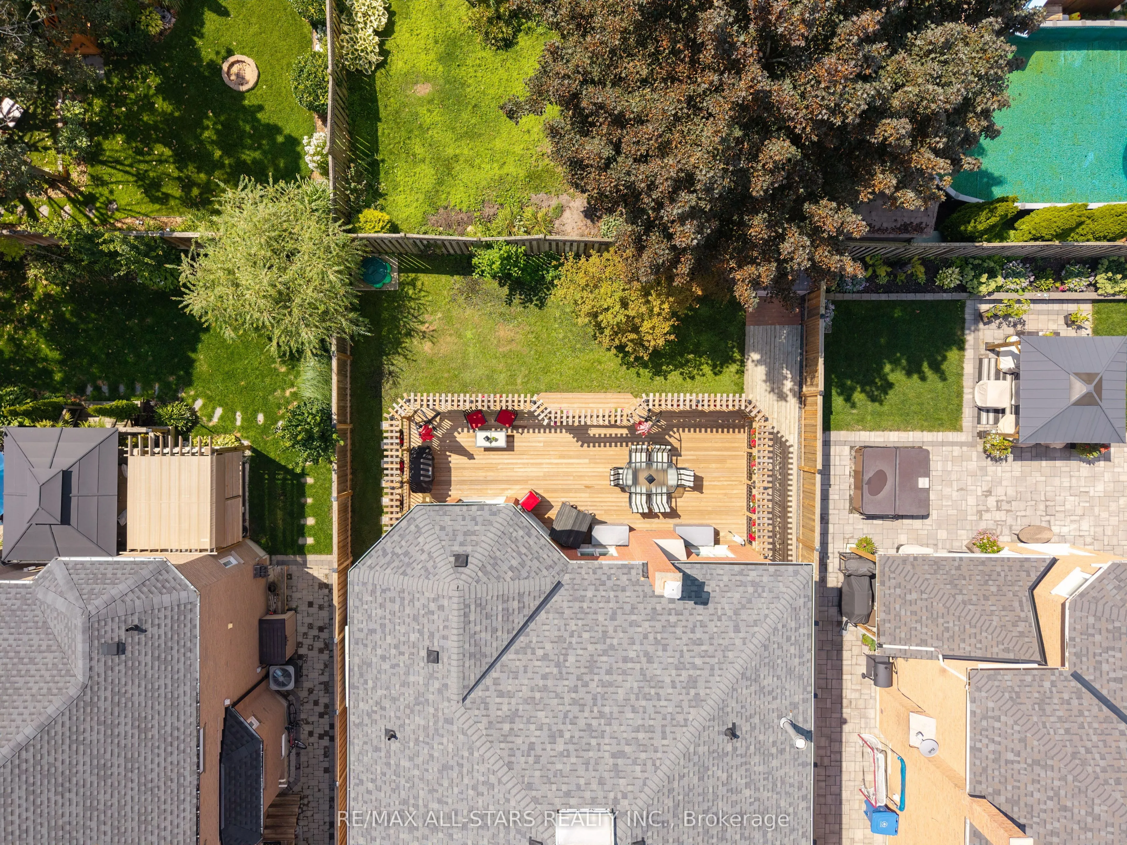 139 Rhodes Circle