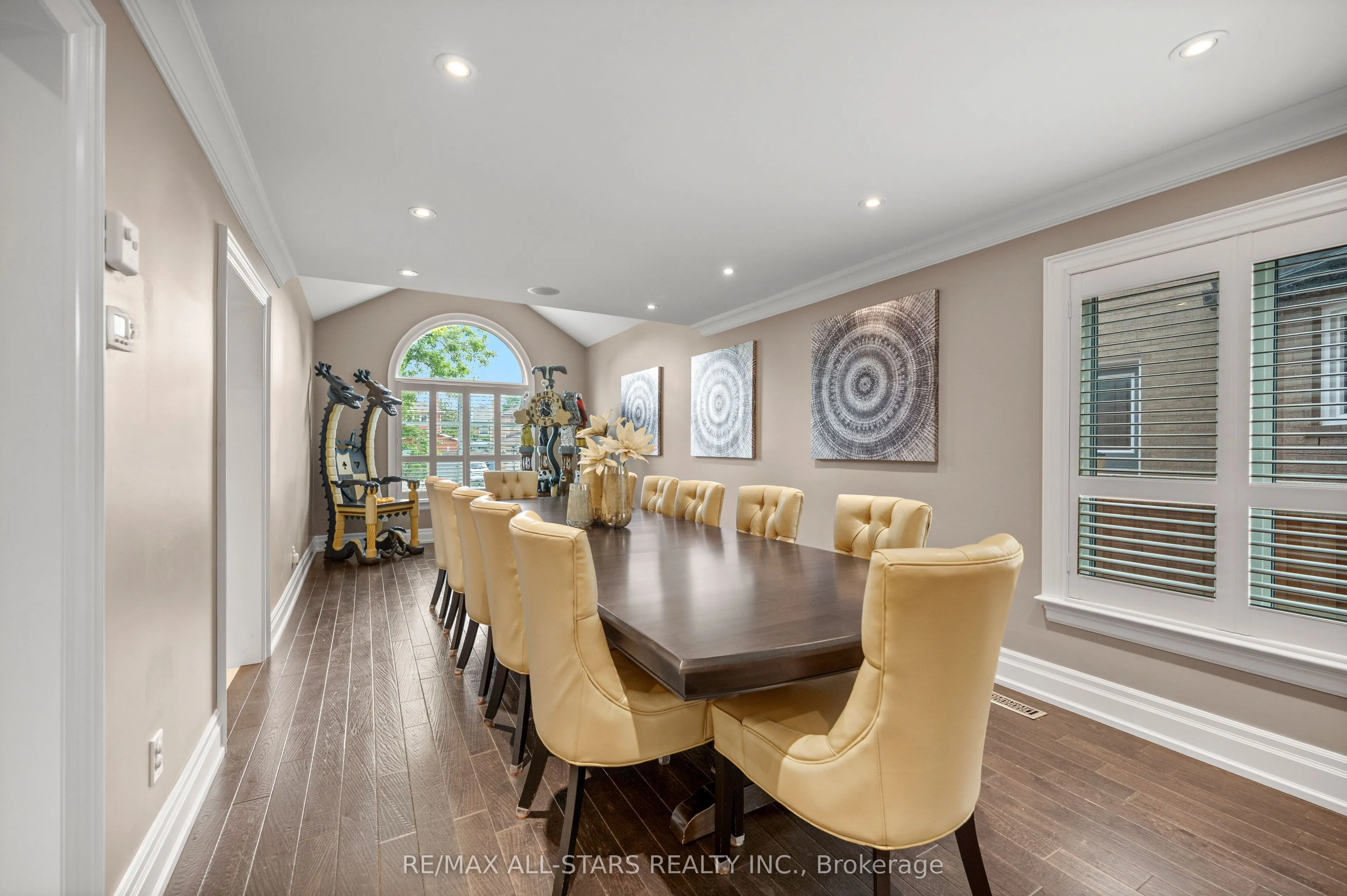 139 Rhodes Circle
