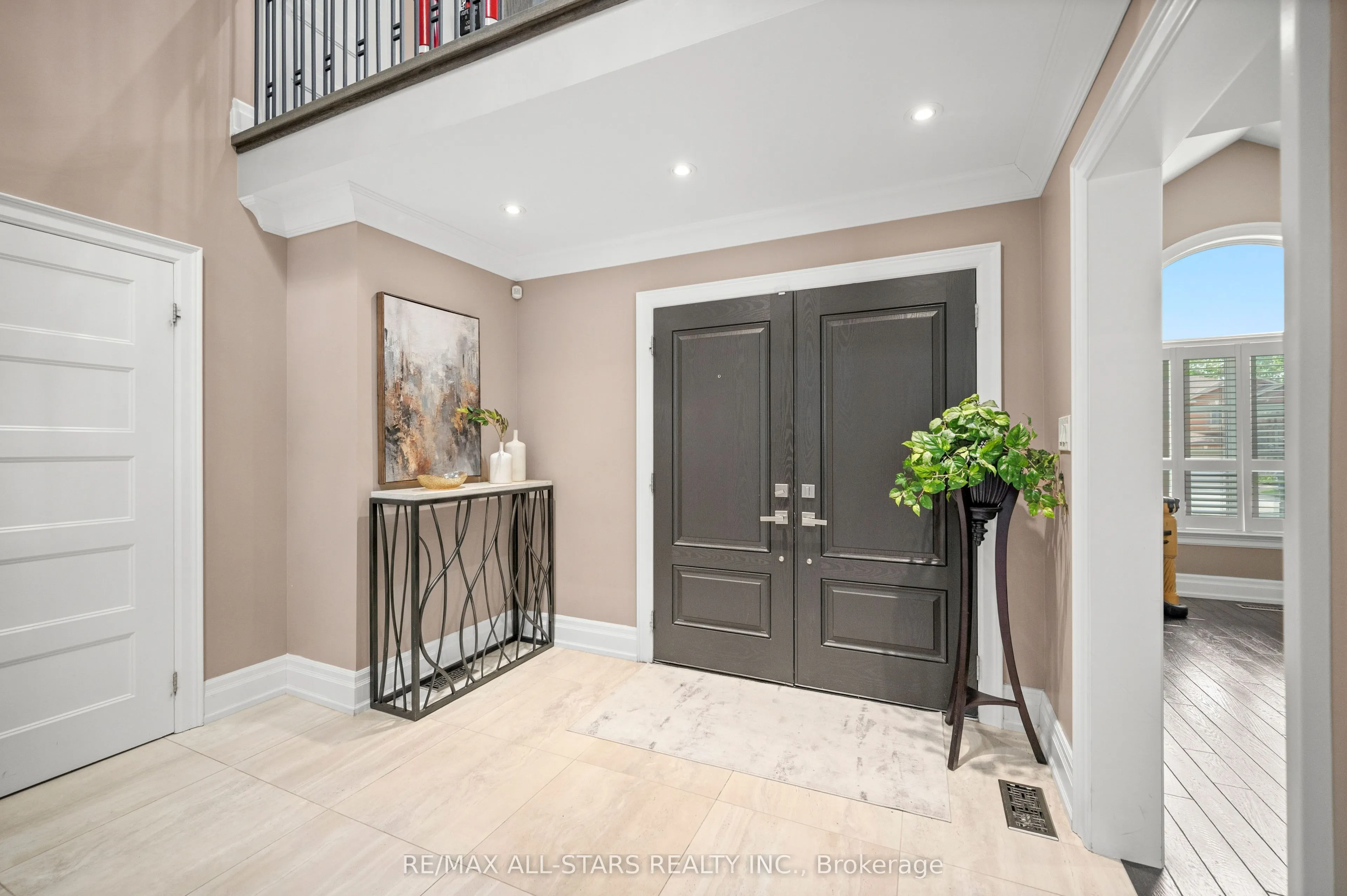 139 Rhodes Circle