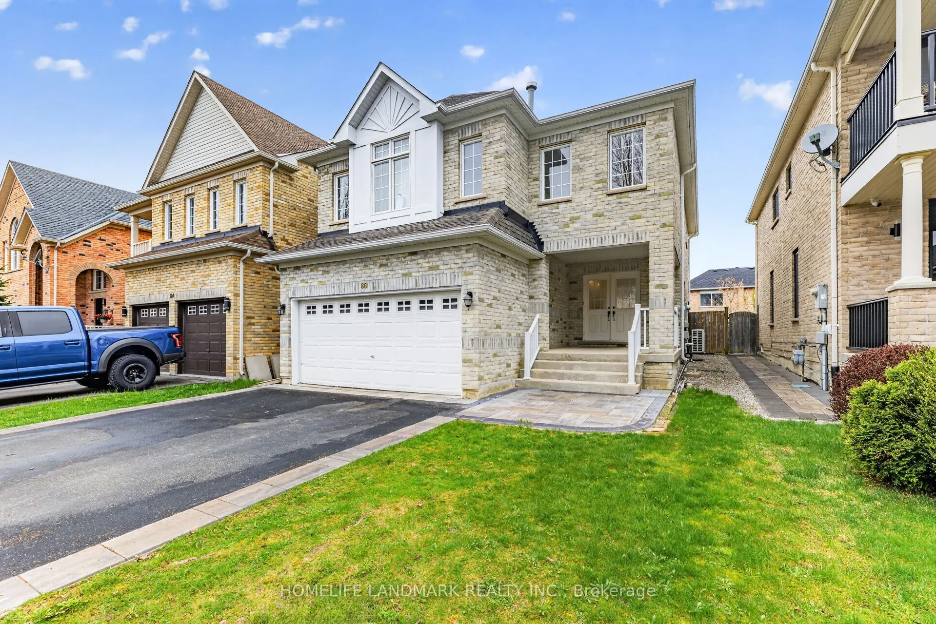 86 Laurier Avenue