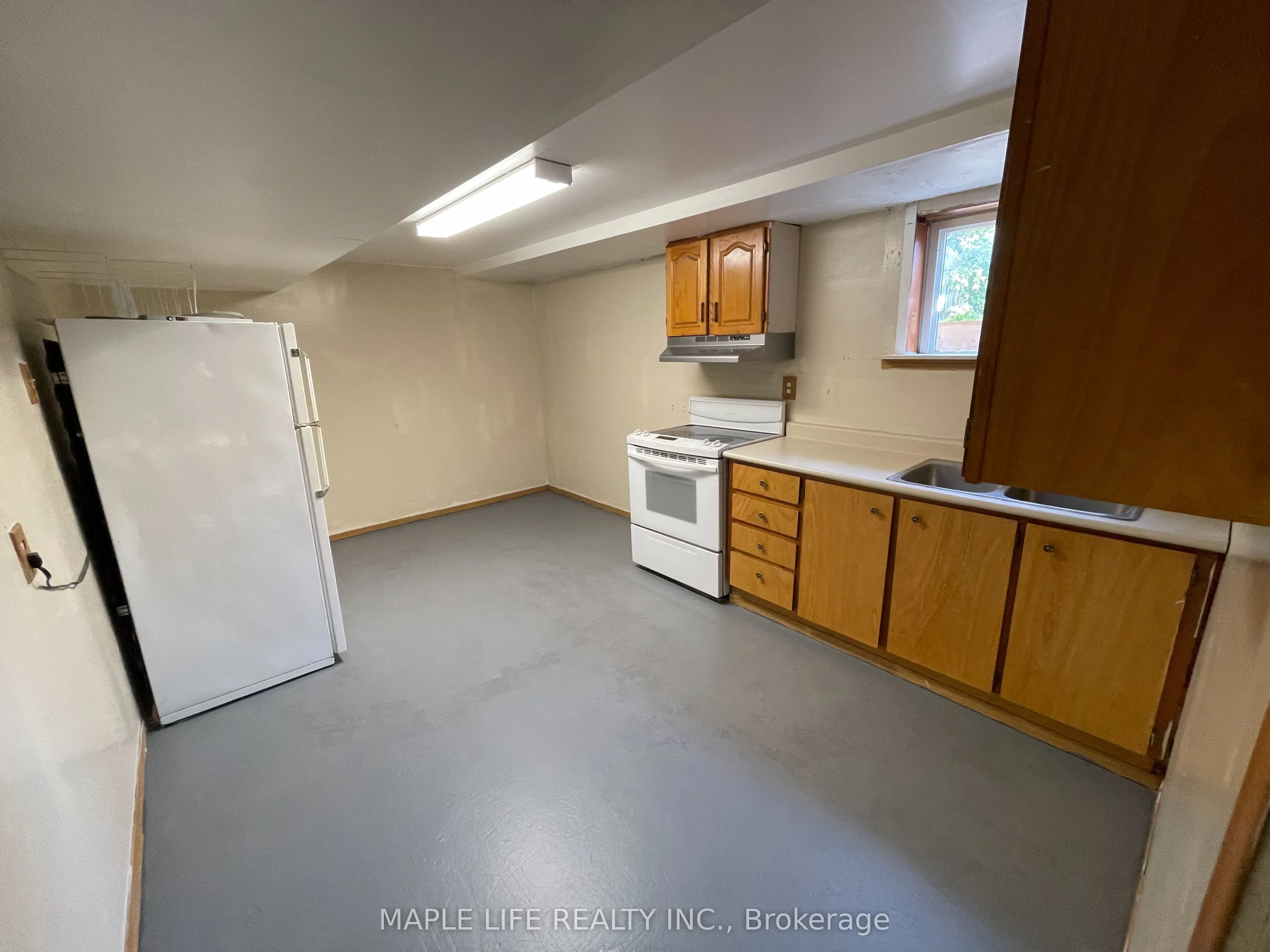 886bsmt Srigley Street