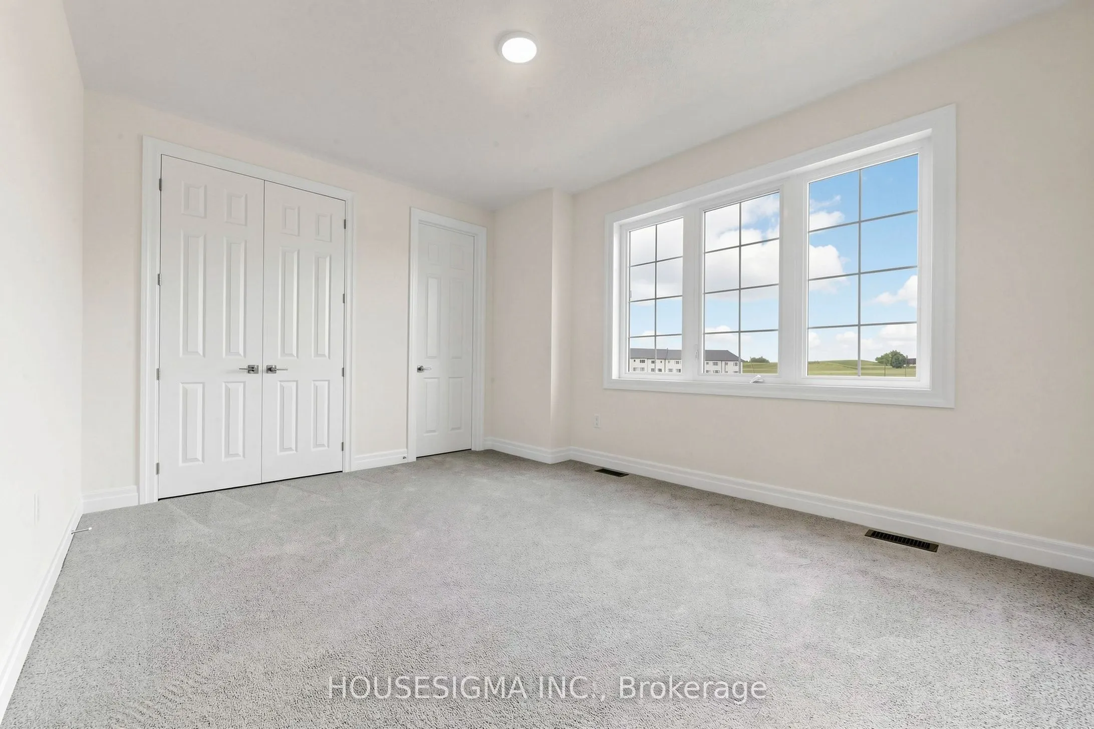 10 Max Bulmer Court