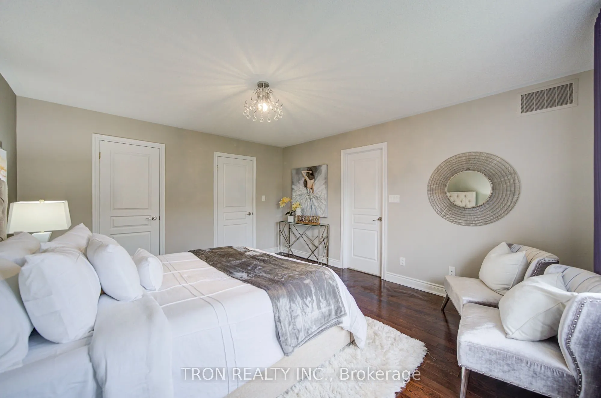 33 Mazarine Lane