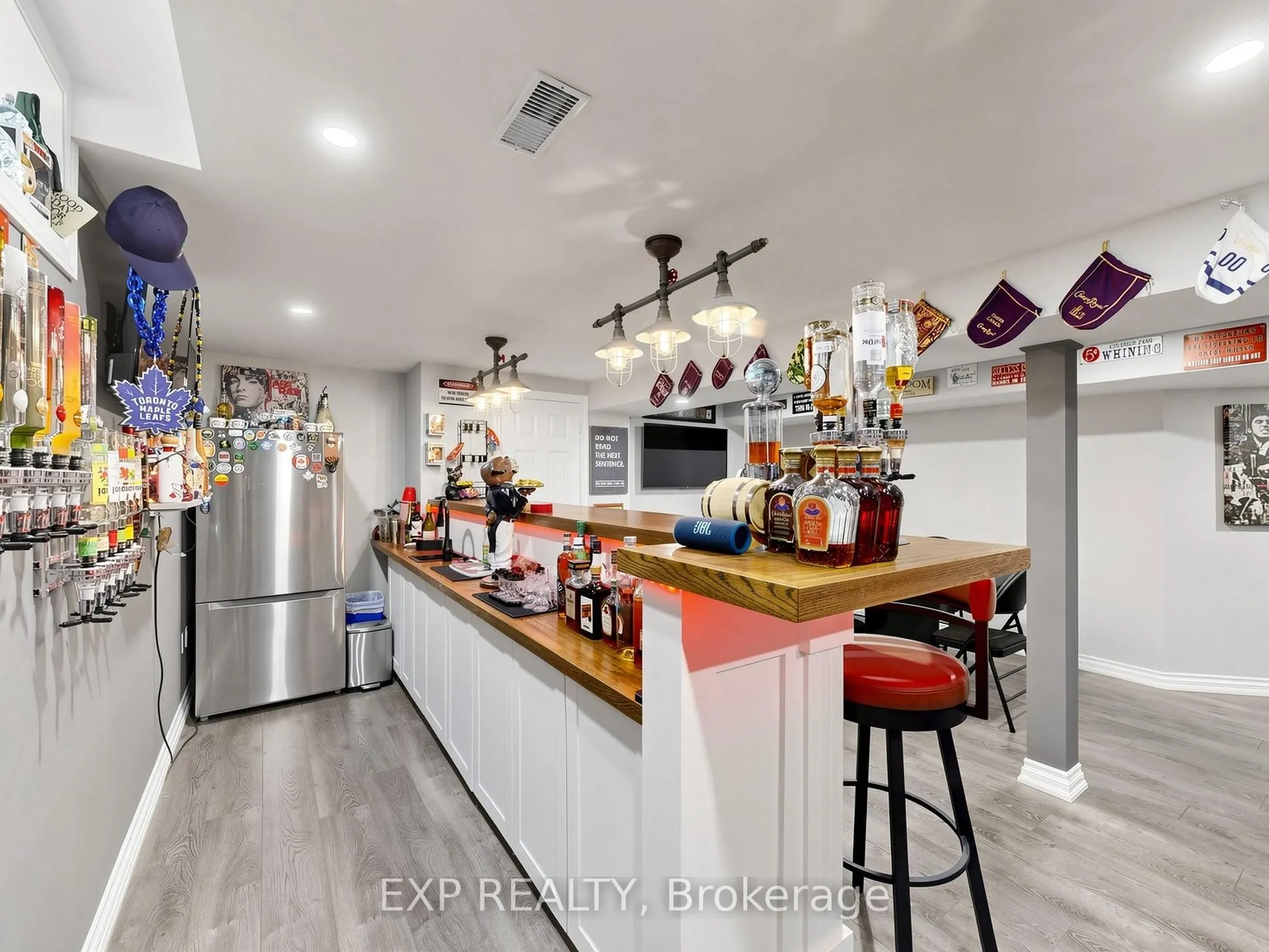 9 Carness Crescent