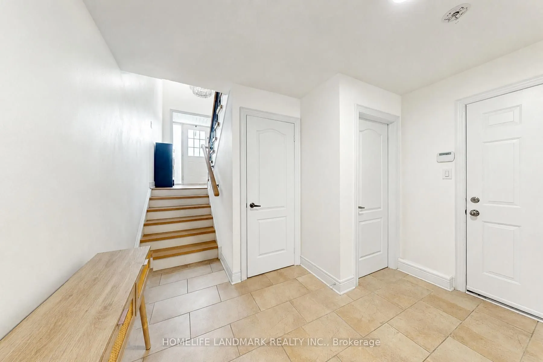 8900 Bathurst Street #27