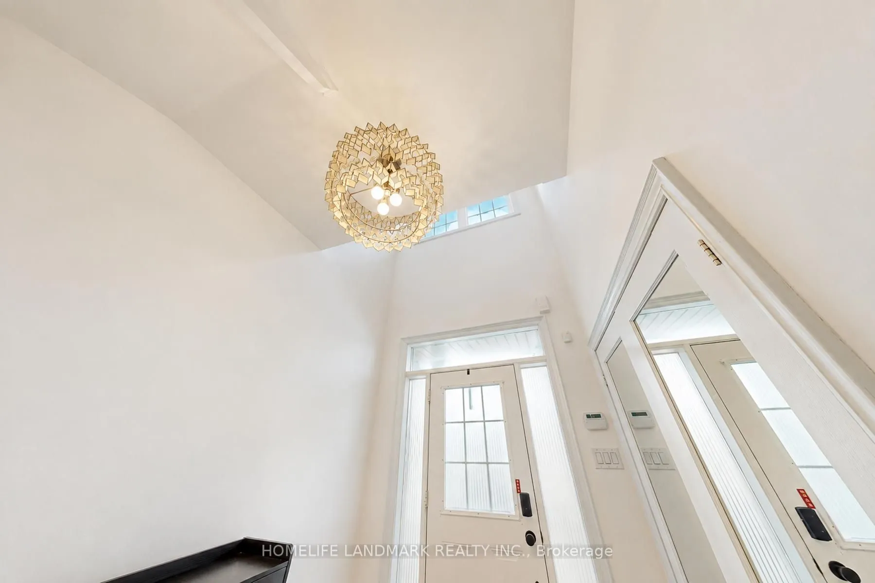 8900 Bathurst Street #27