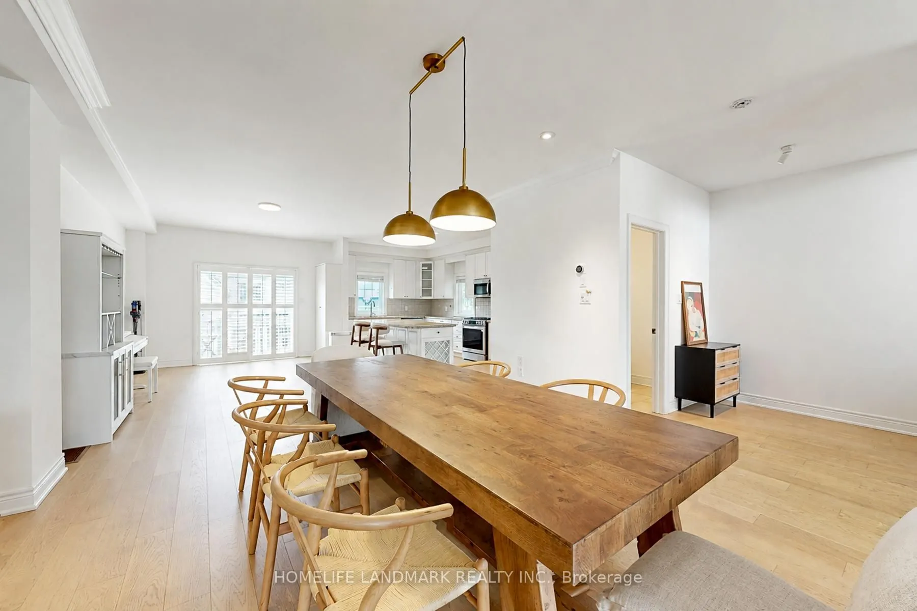 8900 Bathurst Street #27