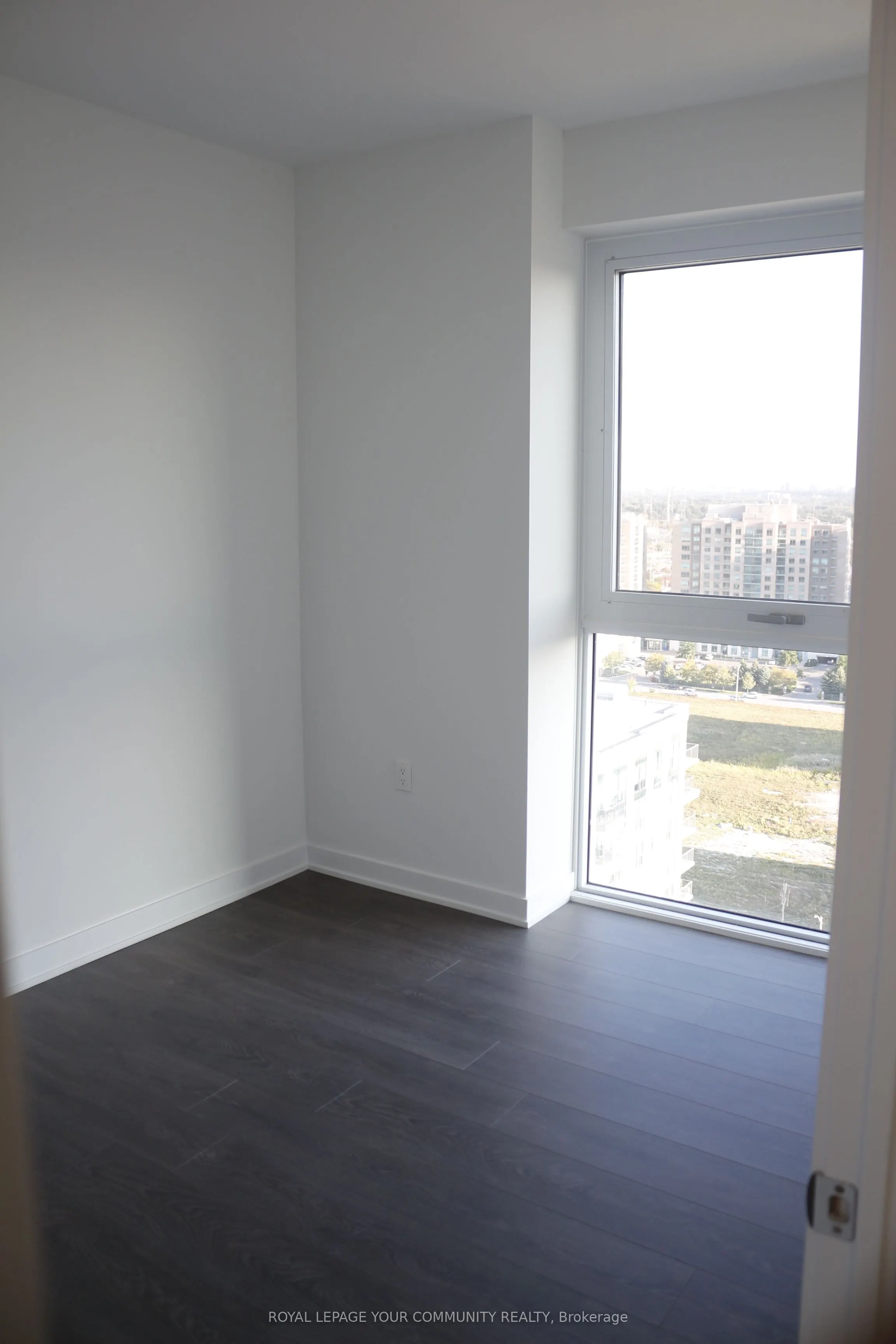 75 Oneida Crescent #1809