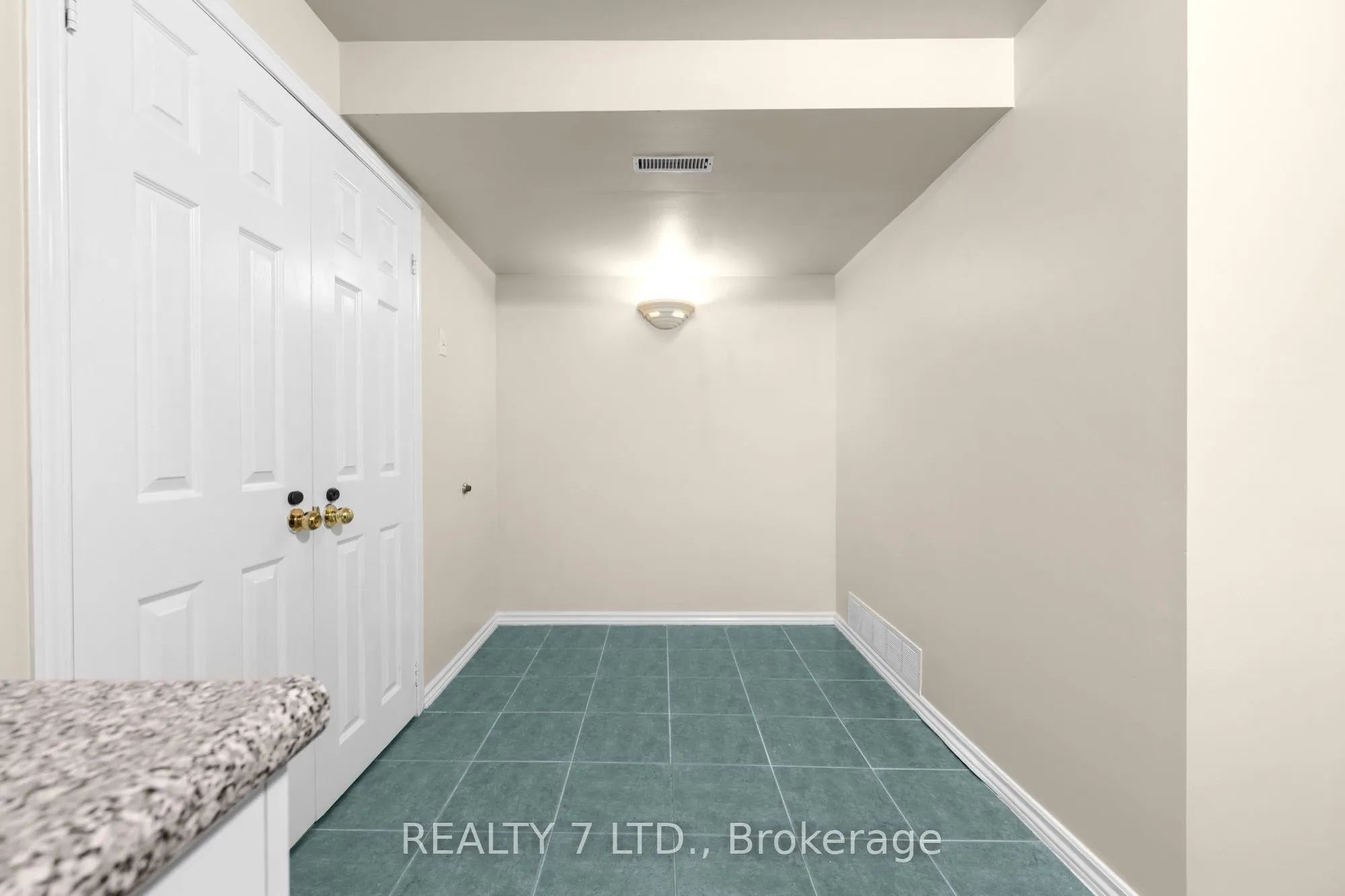 62 Fairlane Crescent #Bsmt