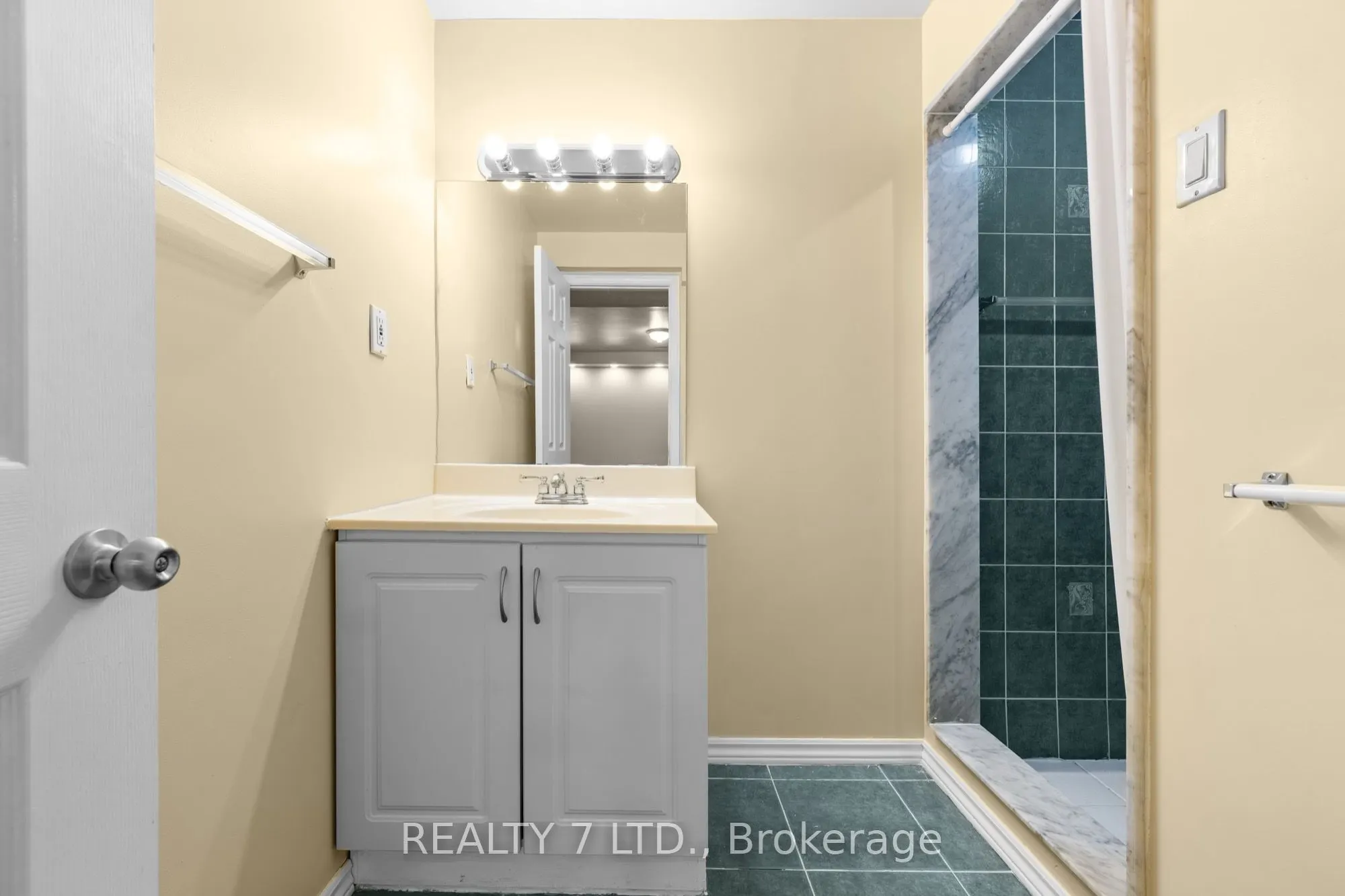 62 Fairlane Crescent #Bsmt
