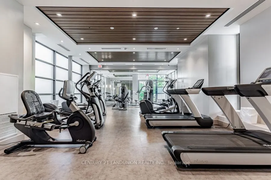 9600 Yonge Street #311B