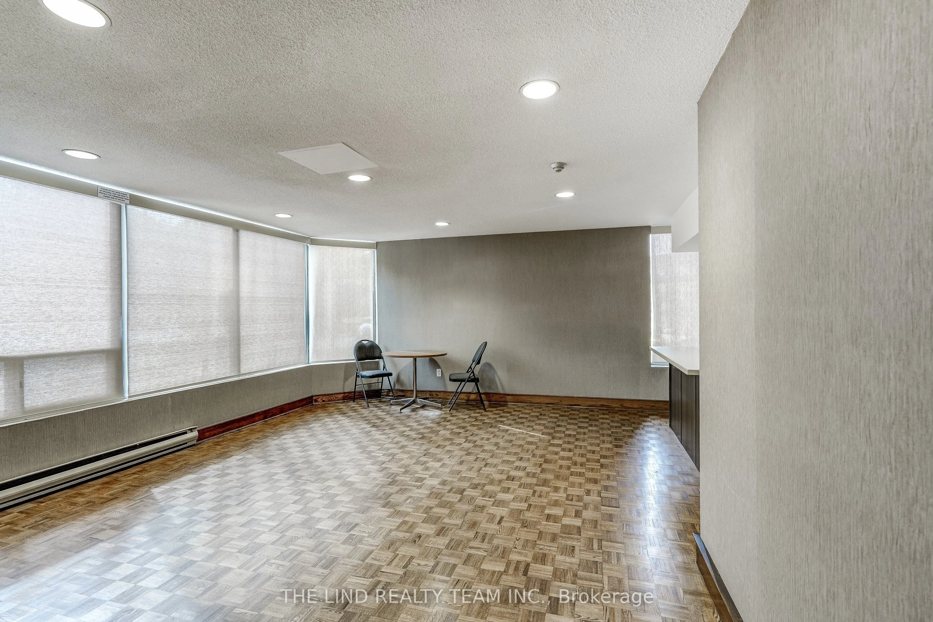 7440 Bathurst Street #1402