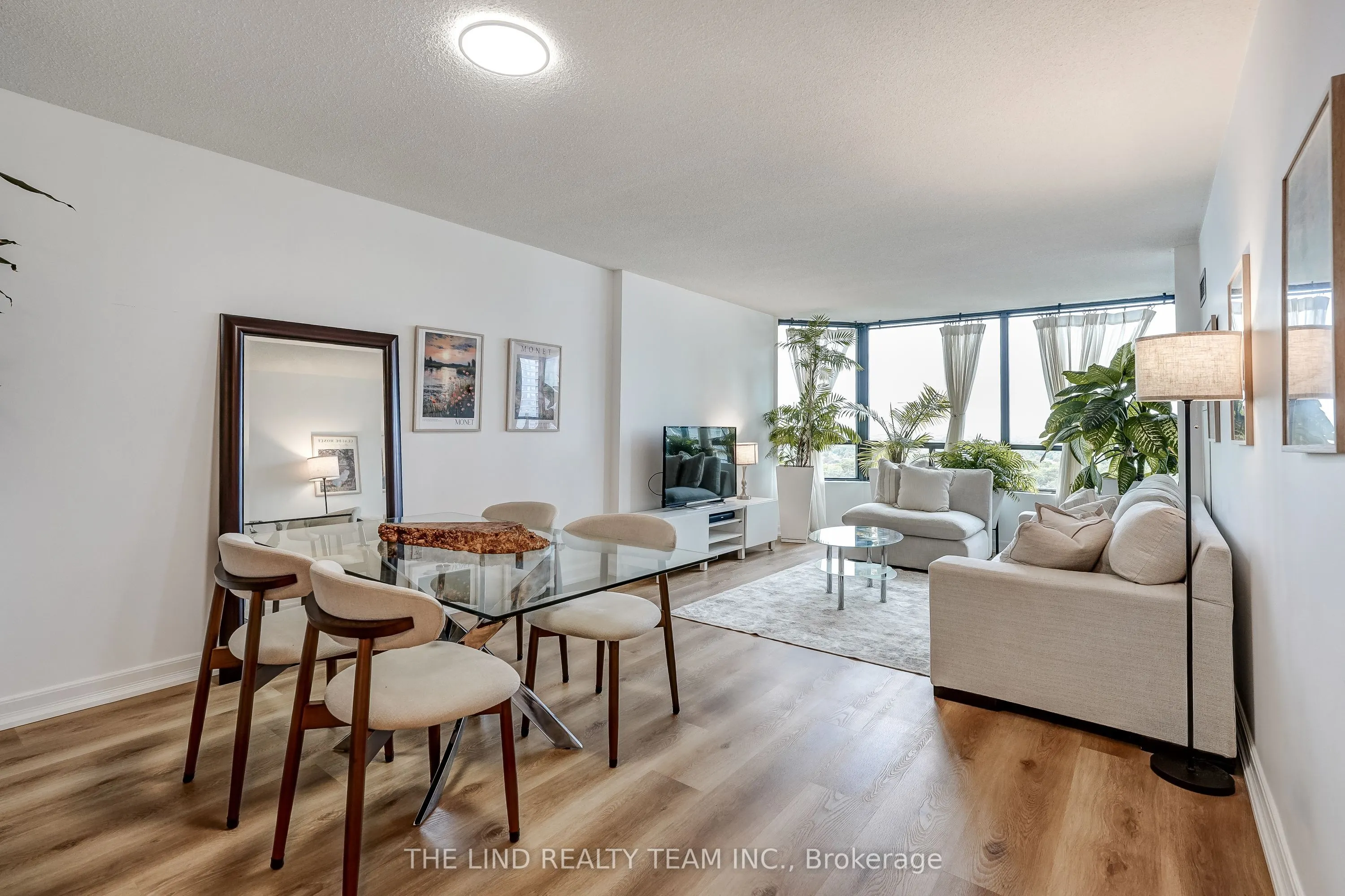 7440 Bathurst Street #1402