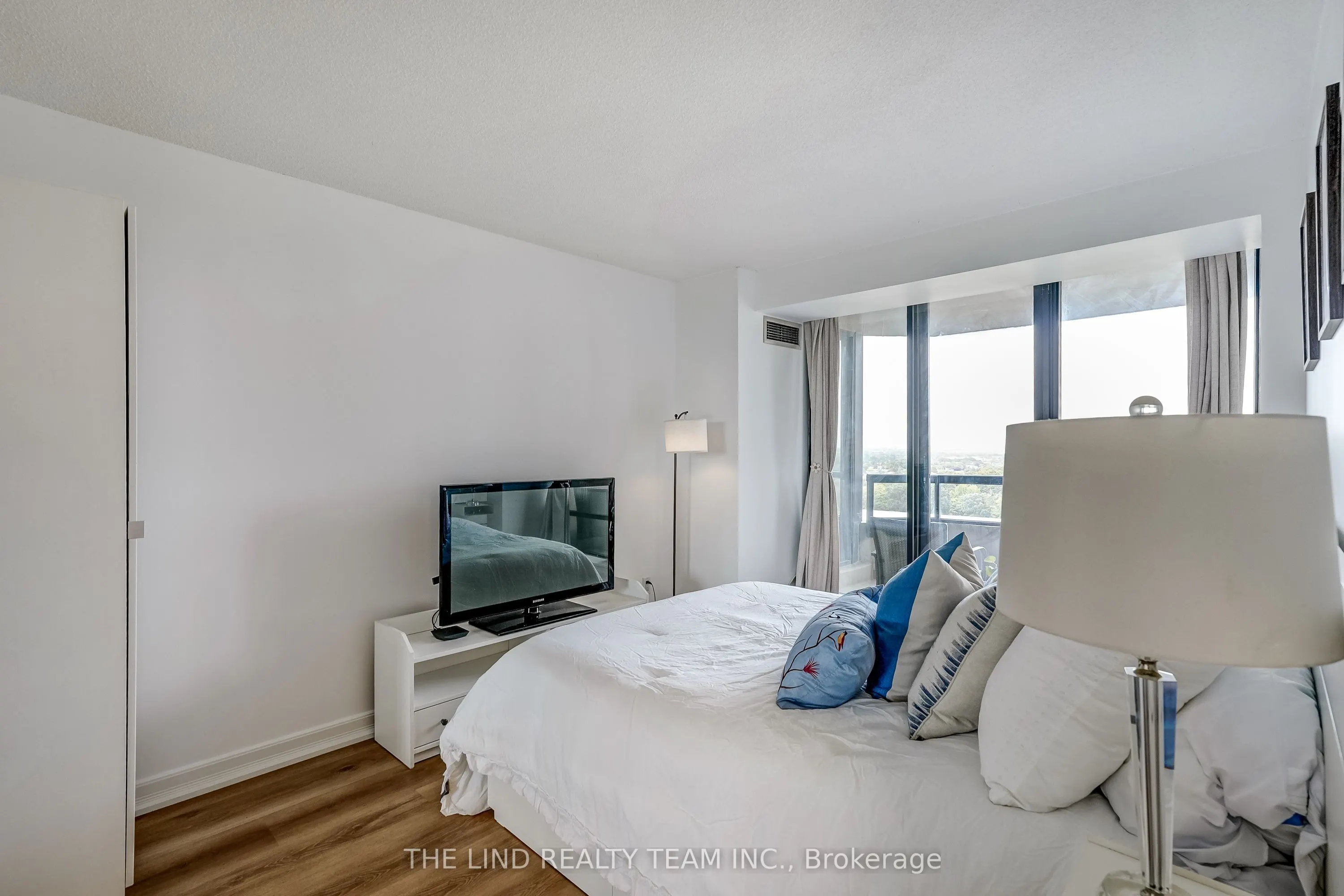 7440 Bathurst Street #1402