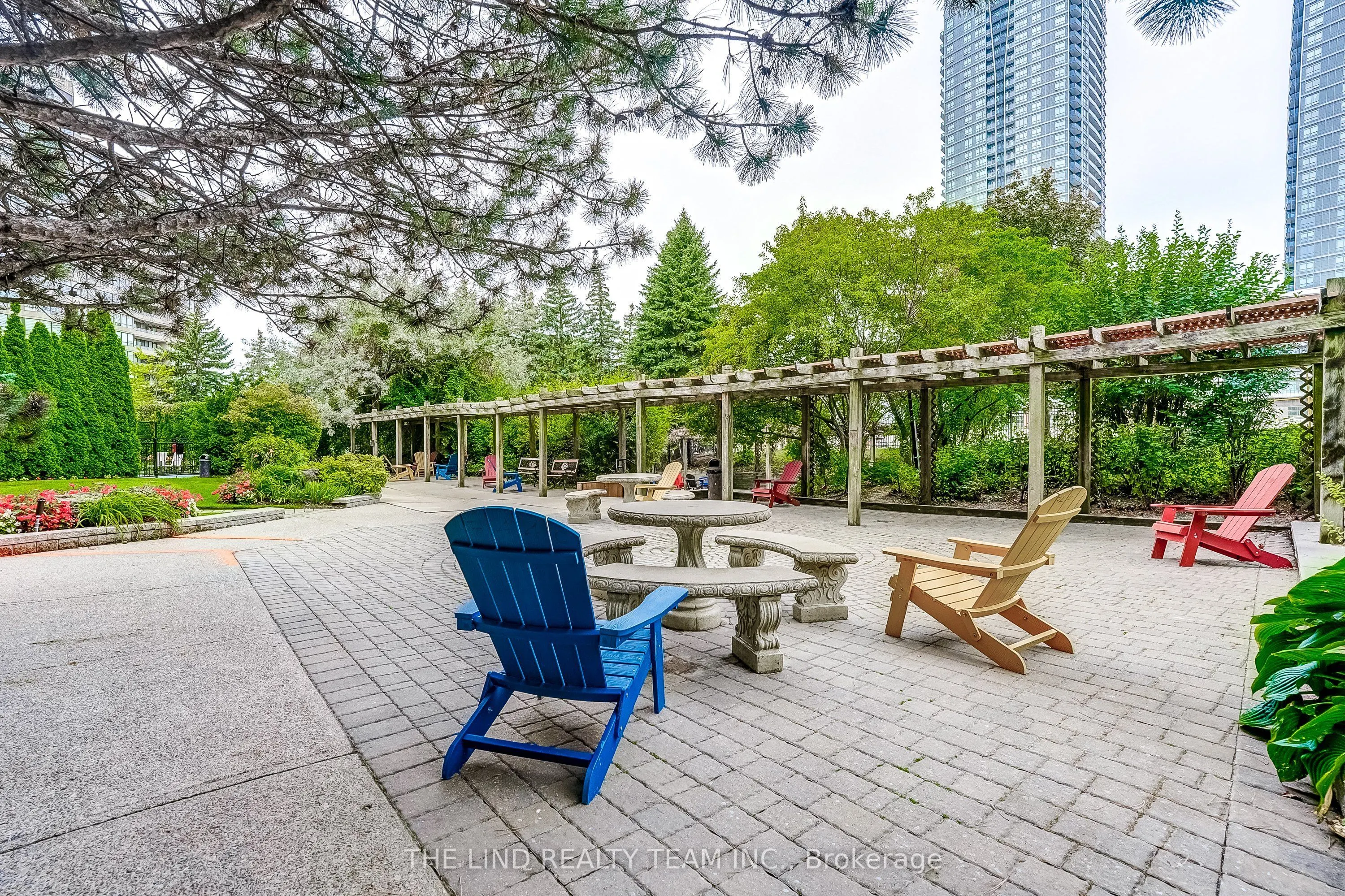 7440 Bathurst Street #1402