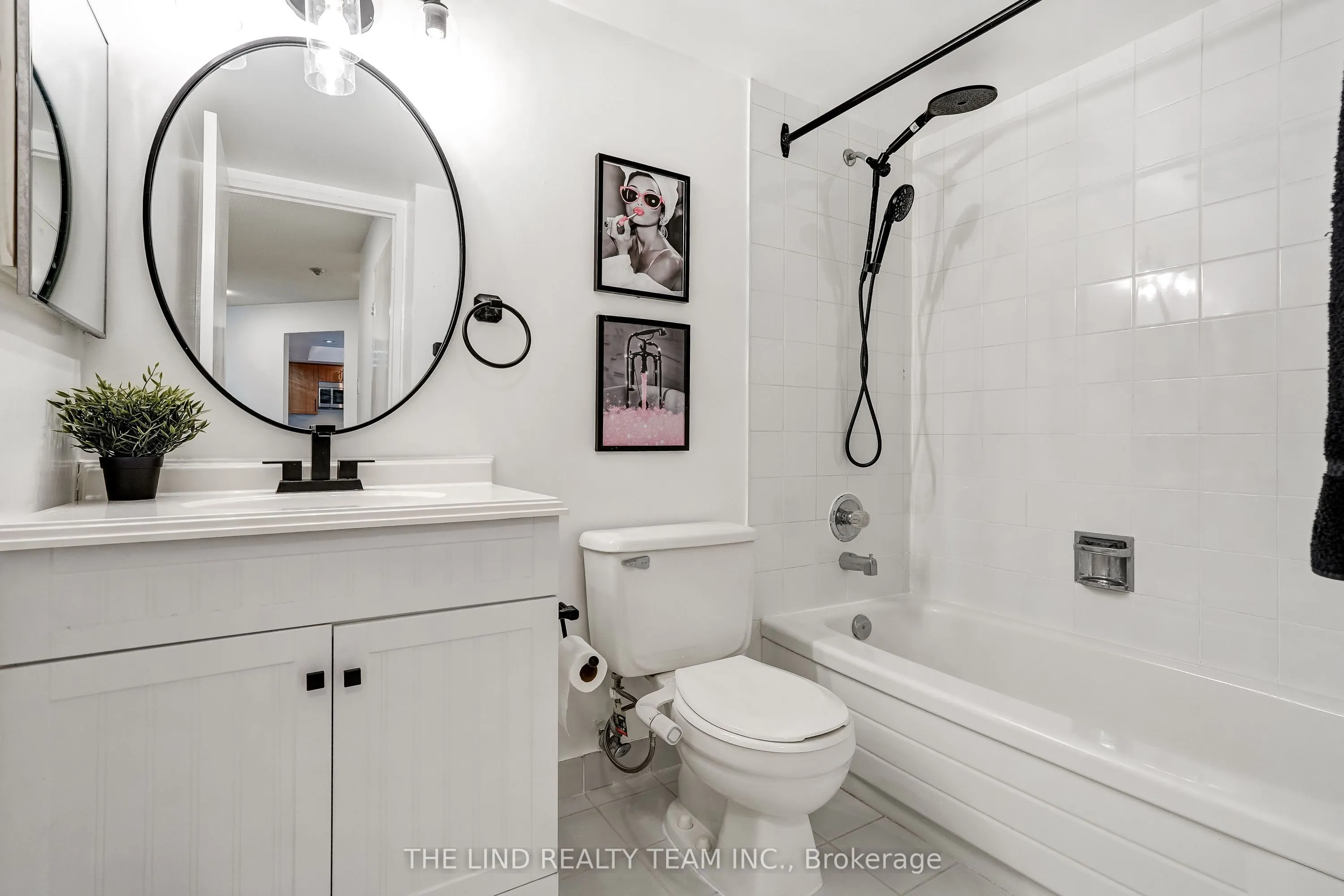 7440 Bathurst Street #1402