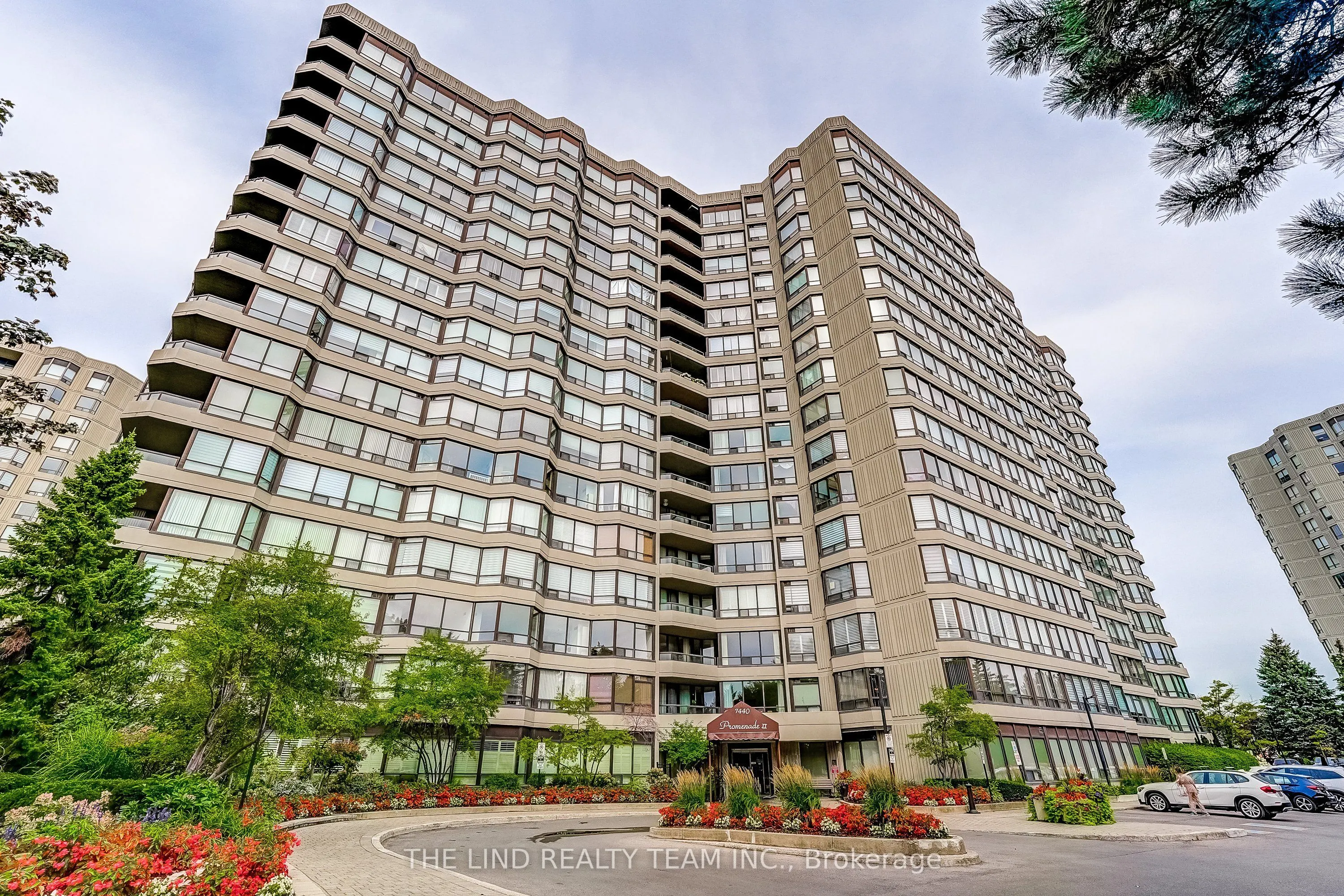 7440 Bathurst Street #1402