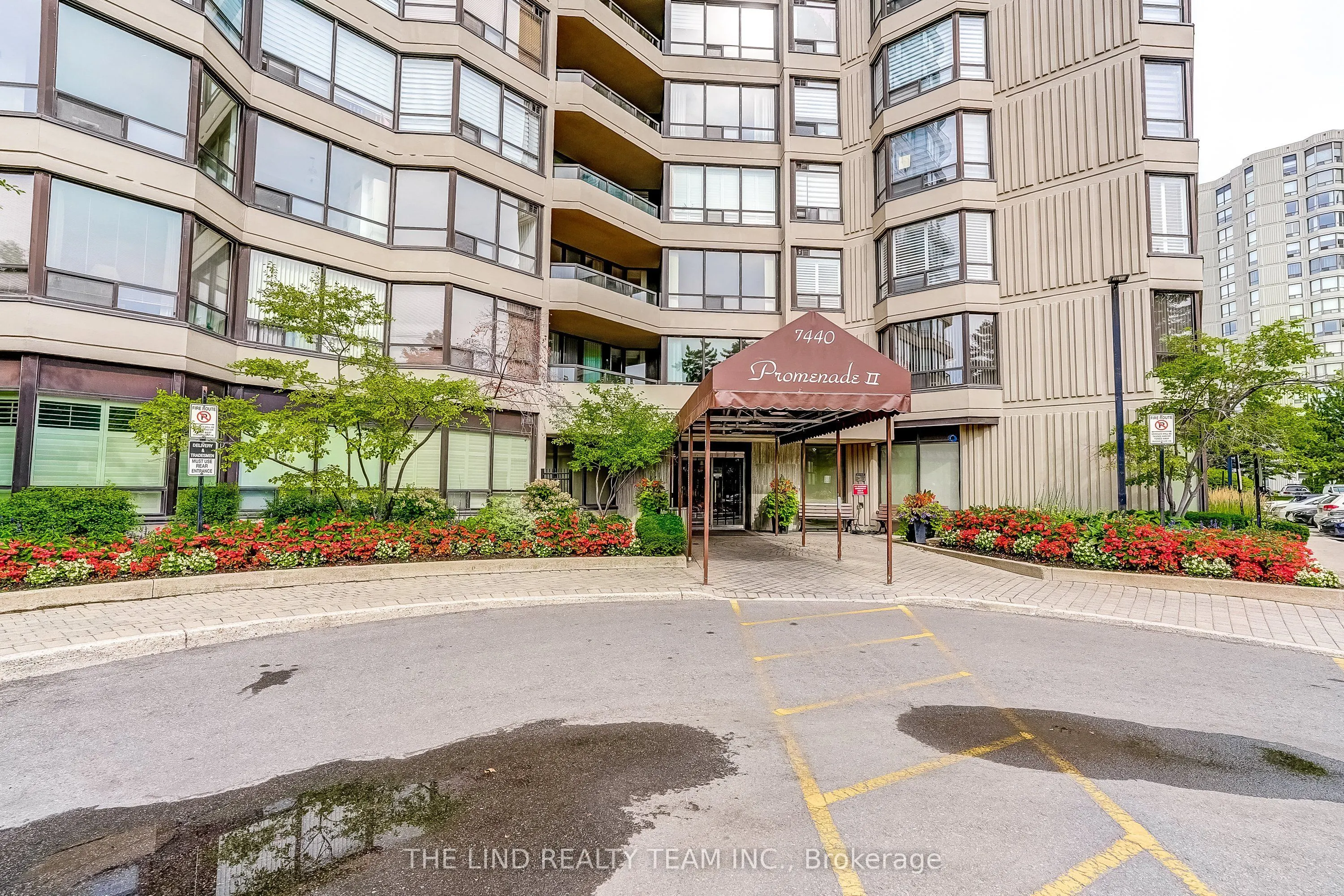 7440 Bathurst Street #1402