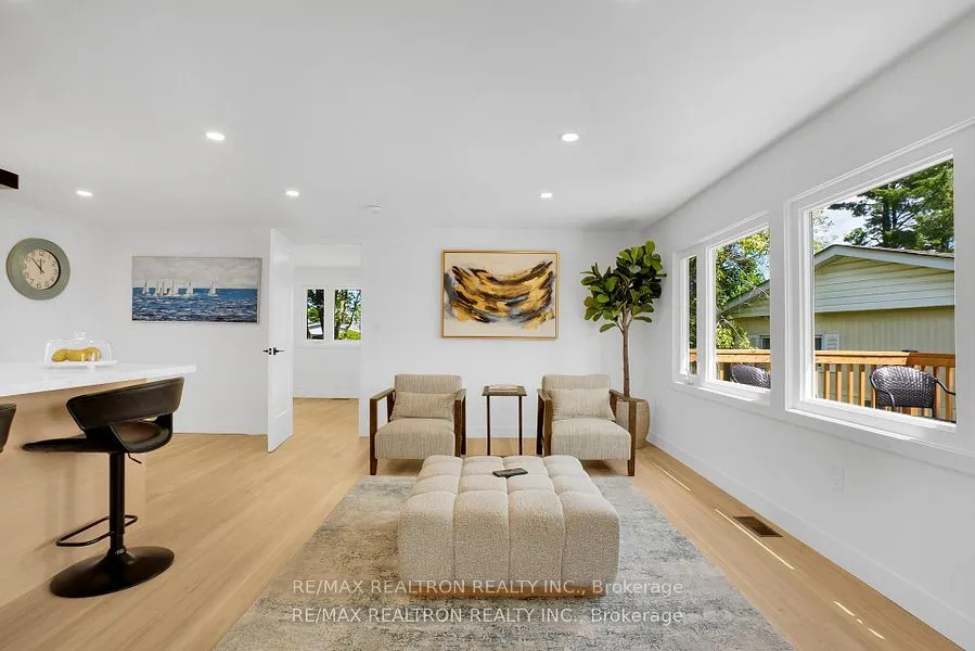 41 Trefoil Drive