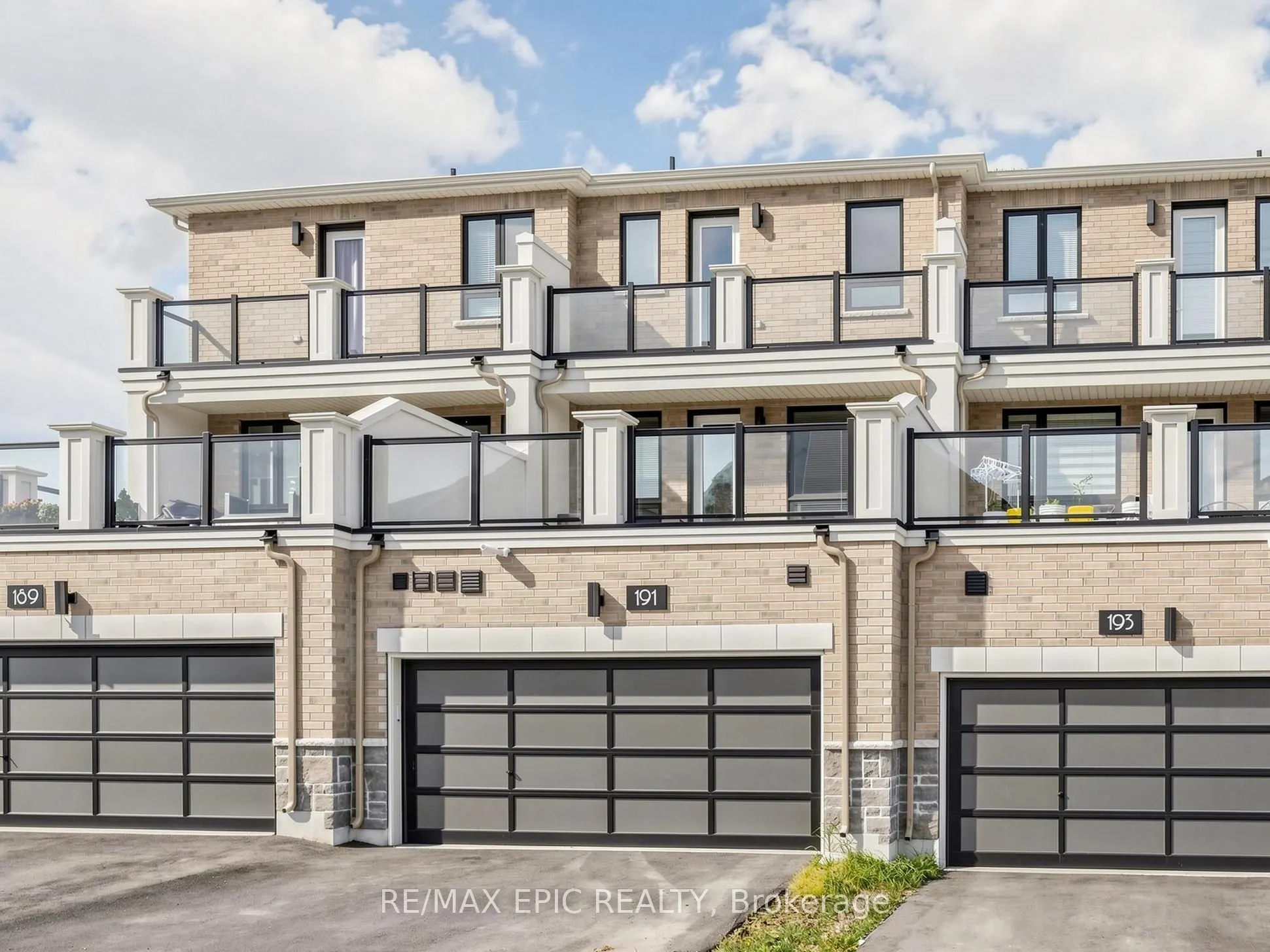 191 Mumbai Drive