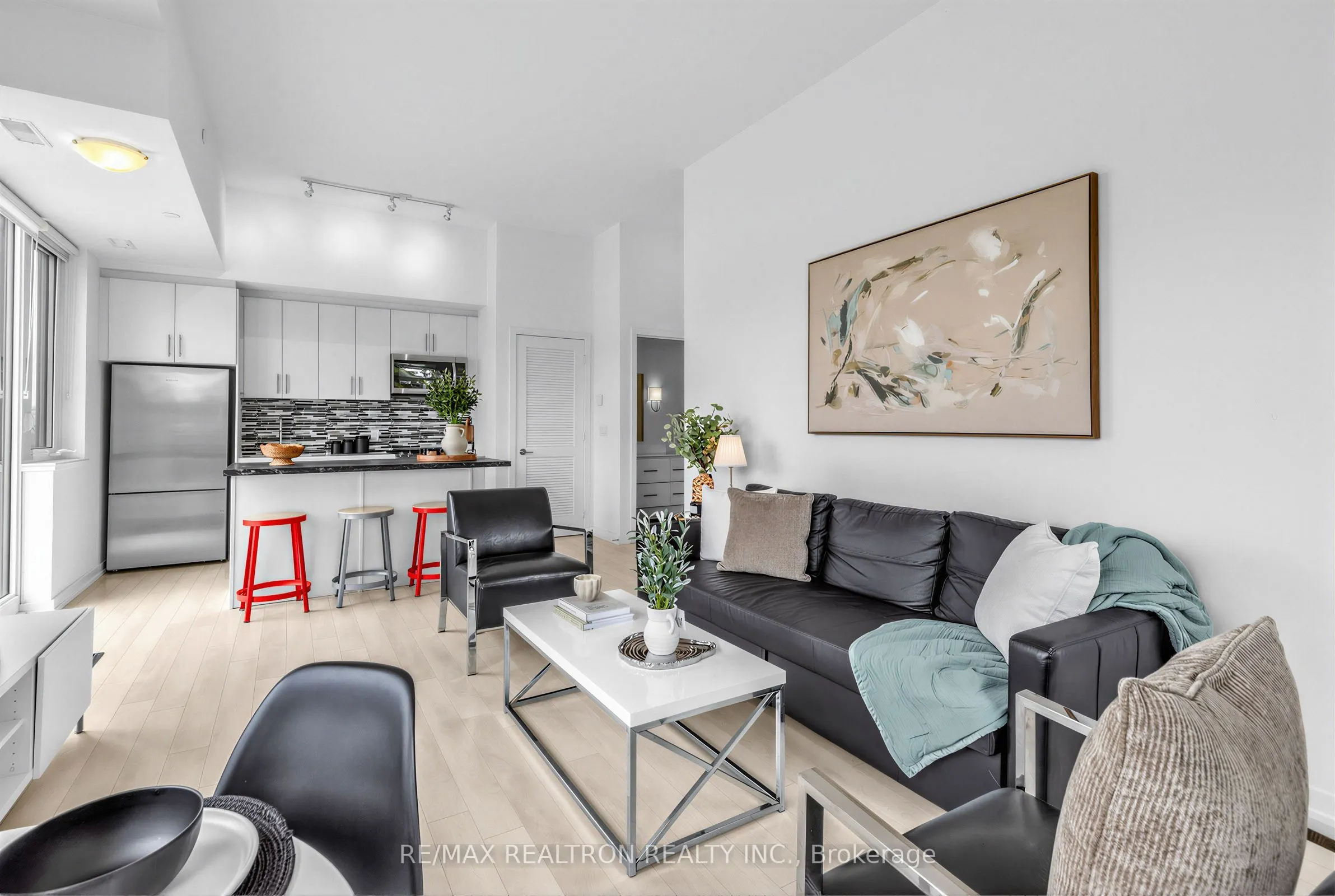 233 Broward Way #8