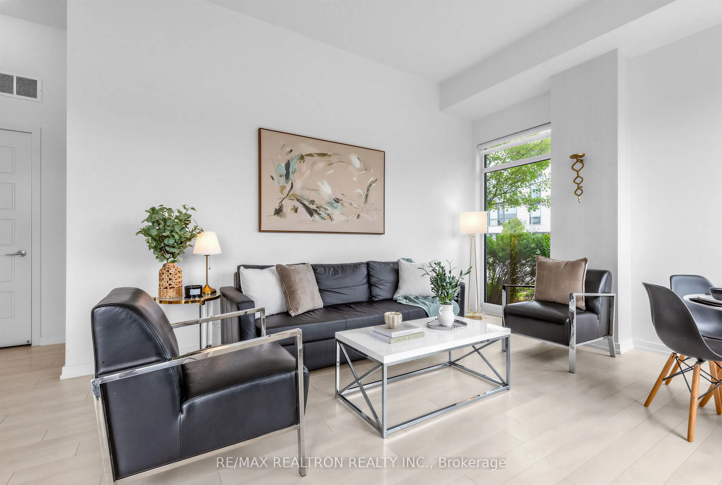 233 Broward Way #8