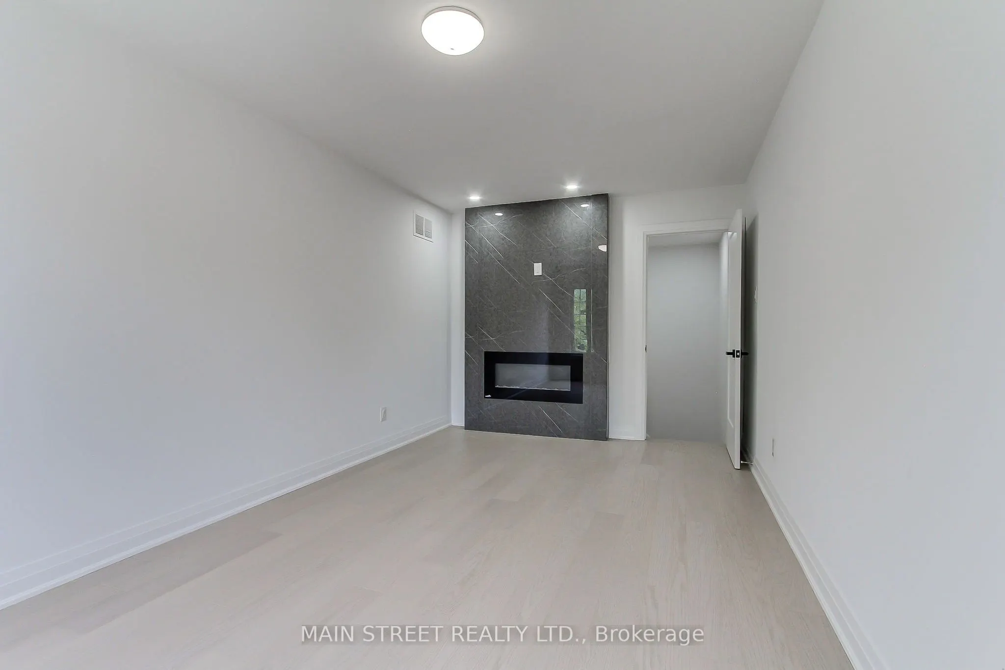 72 Alameda Circle #20