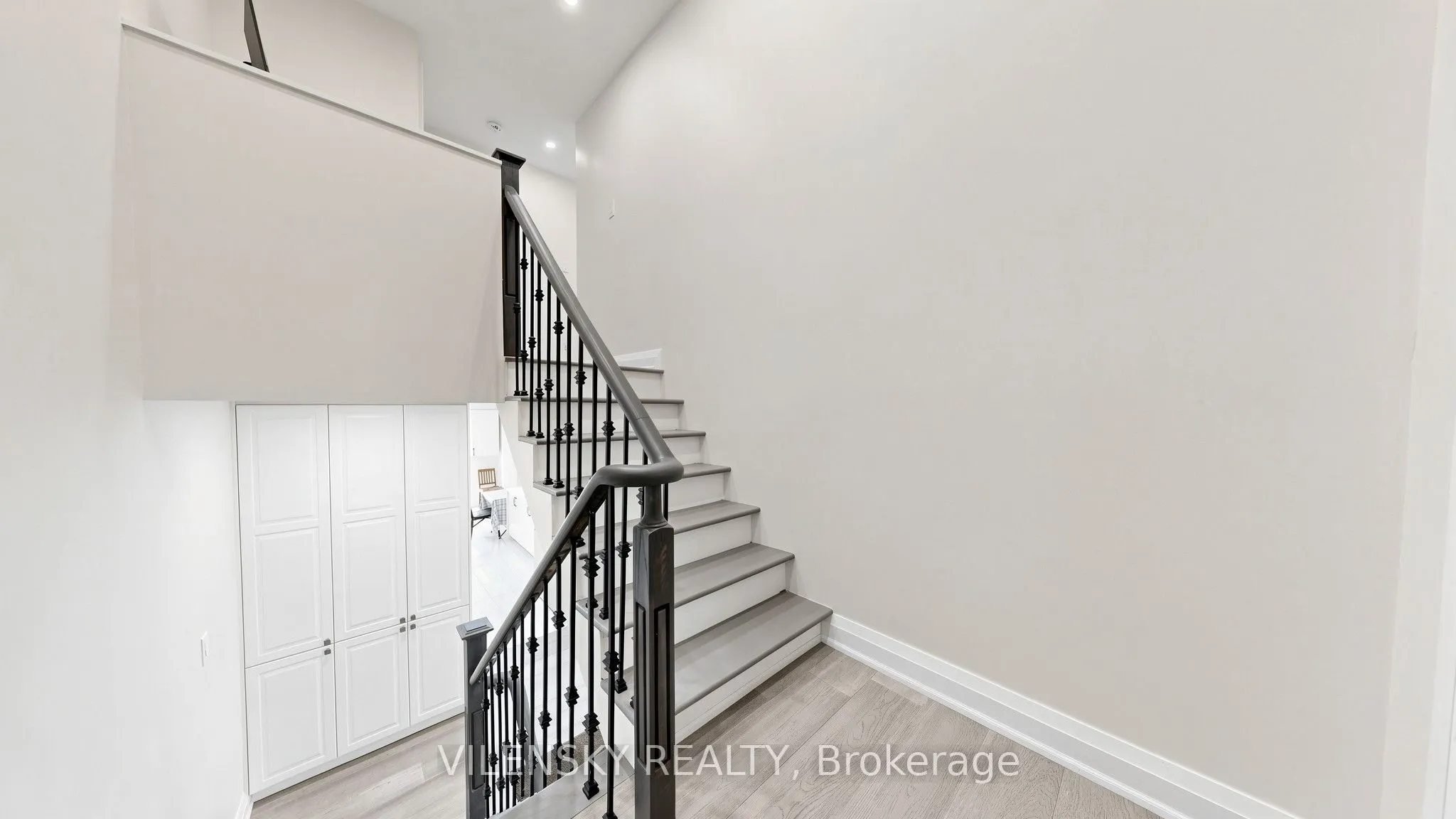 31 Lonny Court